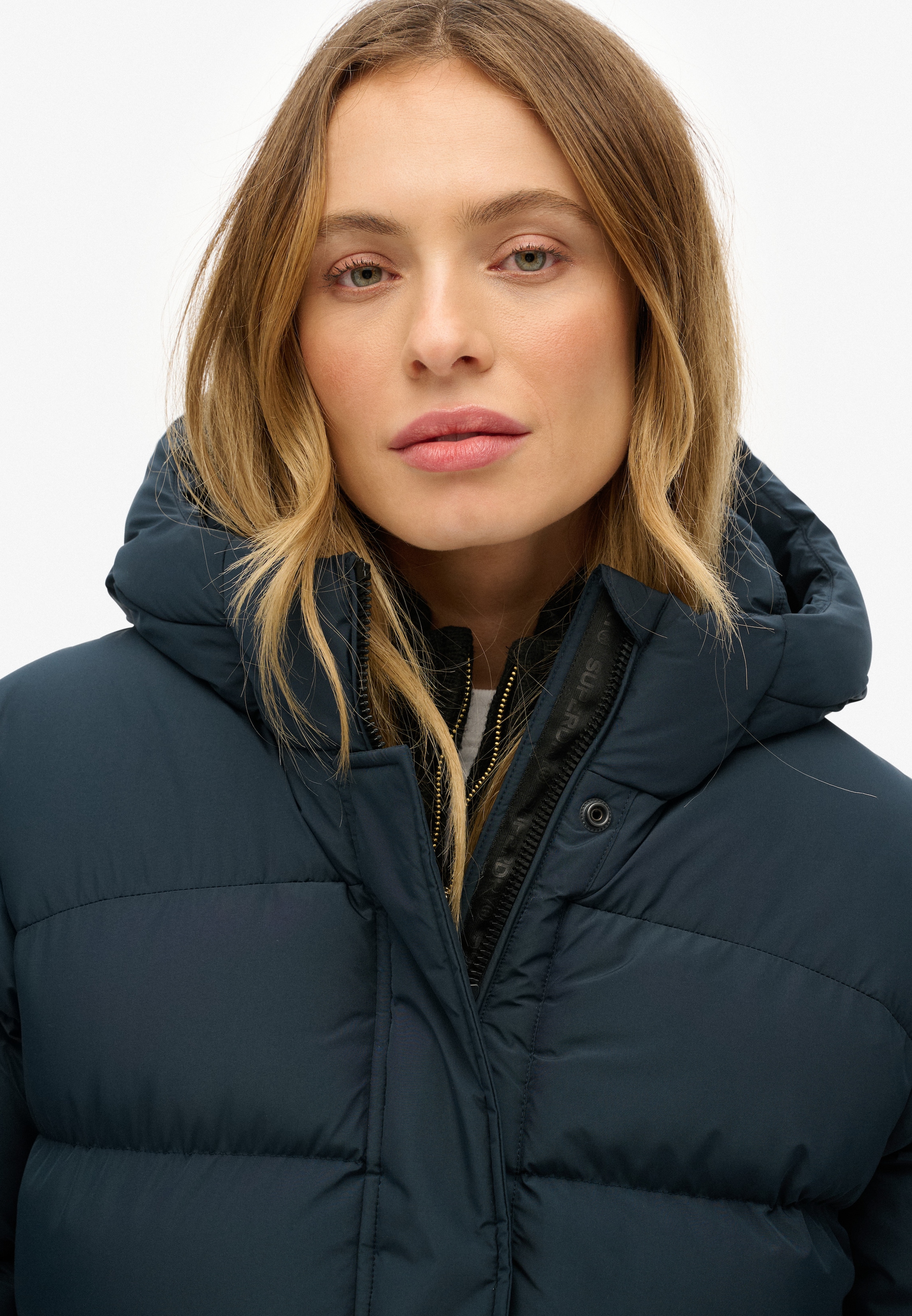 Superdry Steppjacke »HOODED SPORTS PUFFER MID JKT«, mit Kapuze