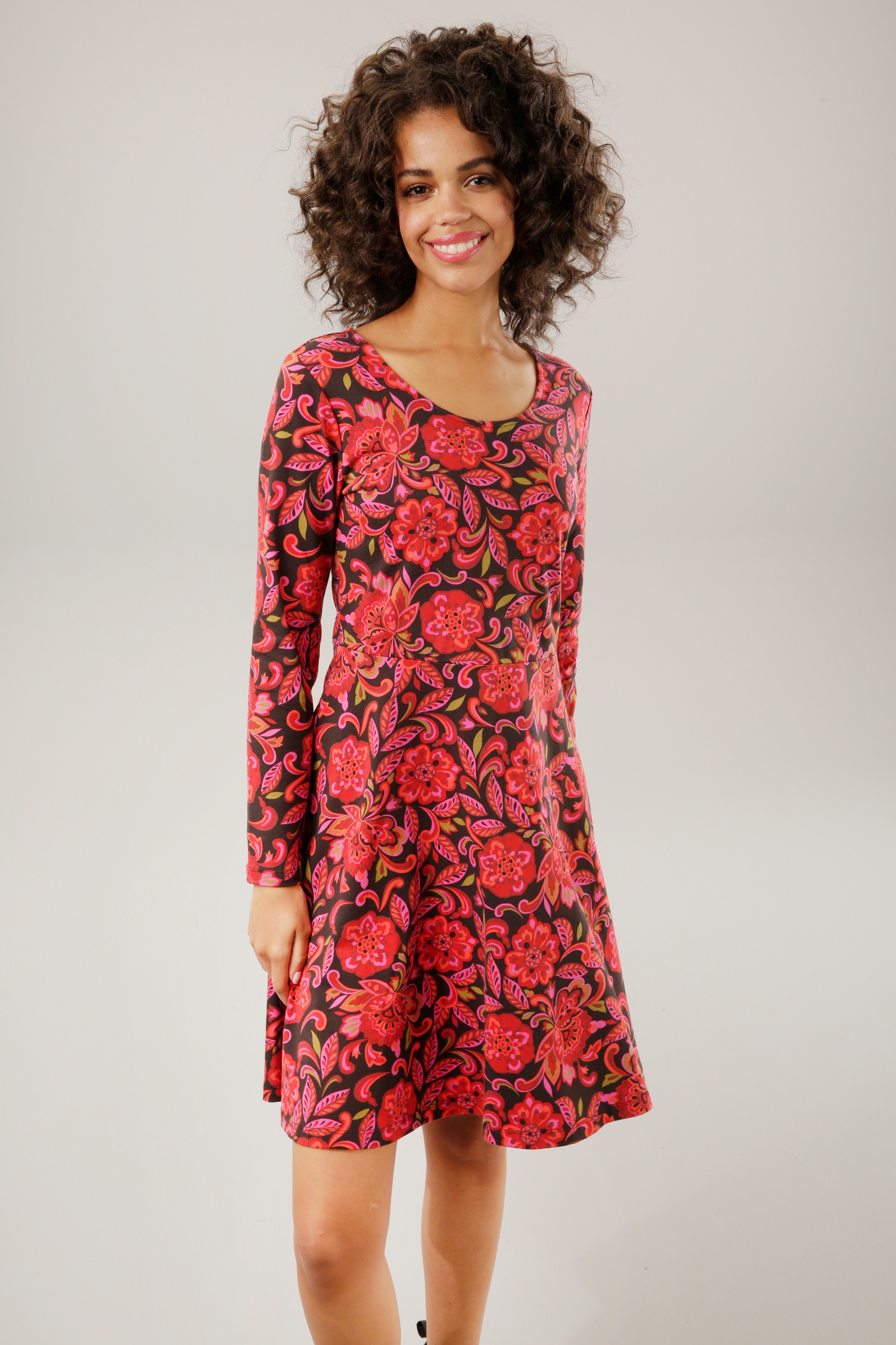 Aniston CASUAL Jerseykleid, mit Jelmoli-Versand kaufen Blumendruck | online harmonischem