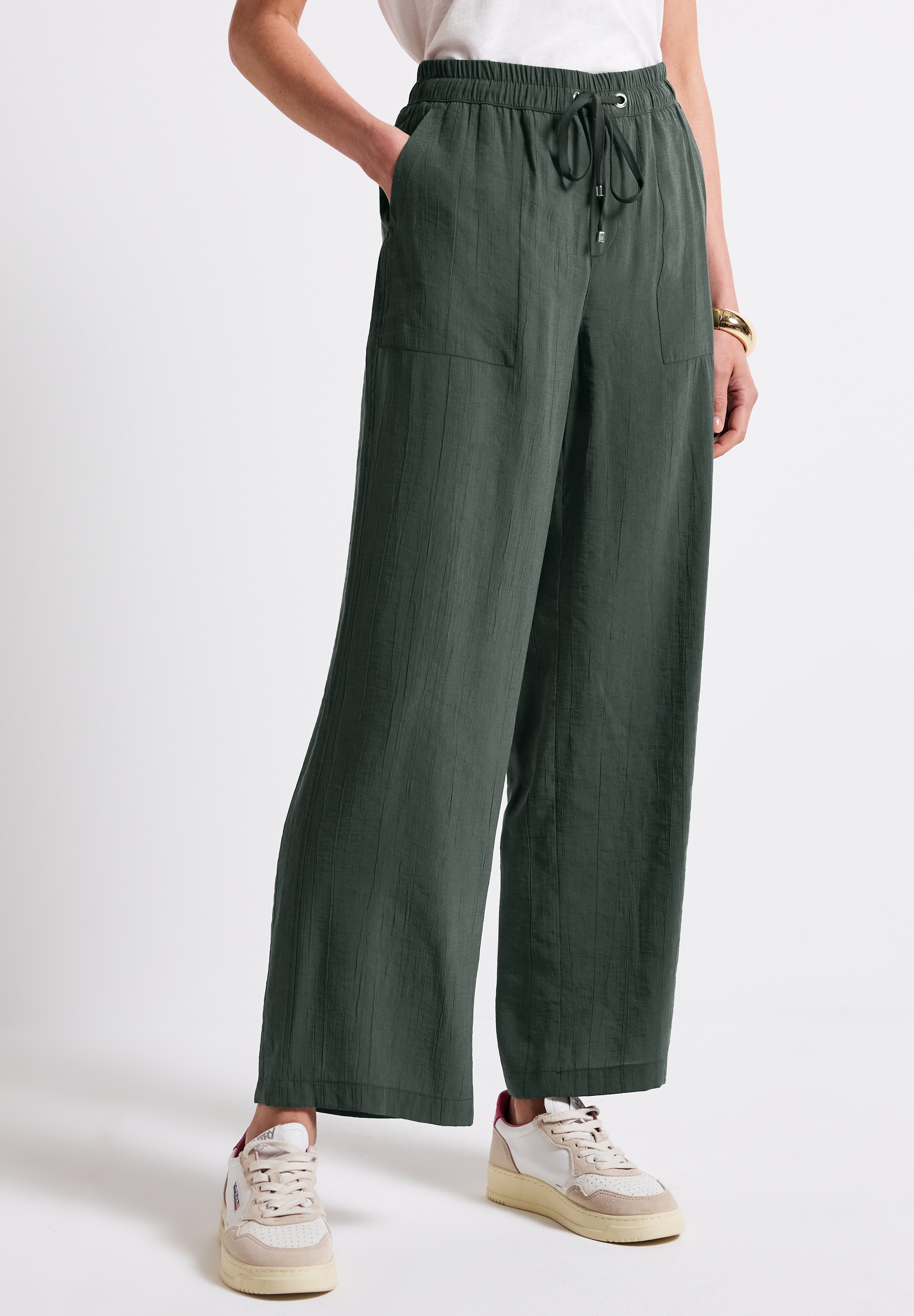 STREET ONE Stoffhose Sommerhose mit Crinkle-Struktur, Wide Leg