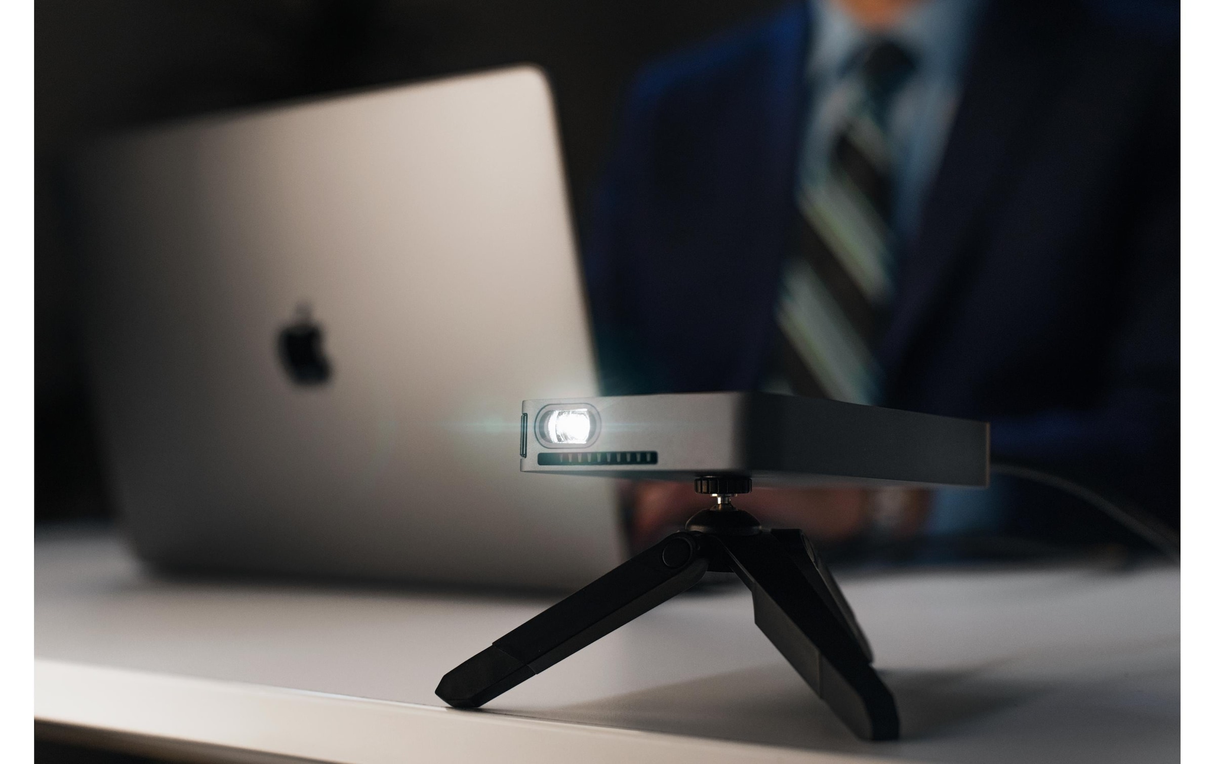 Philips Portabler Projektor »Projektor GoPix 1«