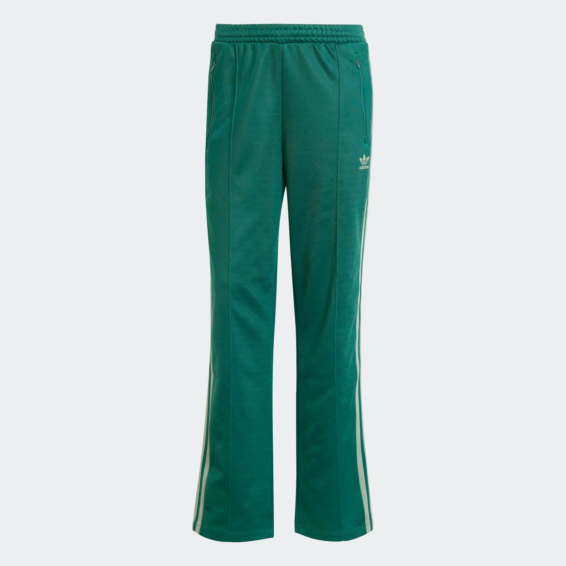 adidas Originals Sporthose »BECKENBAUER TP«, (1 tlg.), Retro Style, der gerade Schnitt mit schmal zulaufenden Bein
