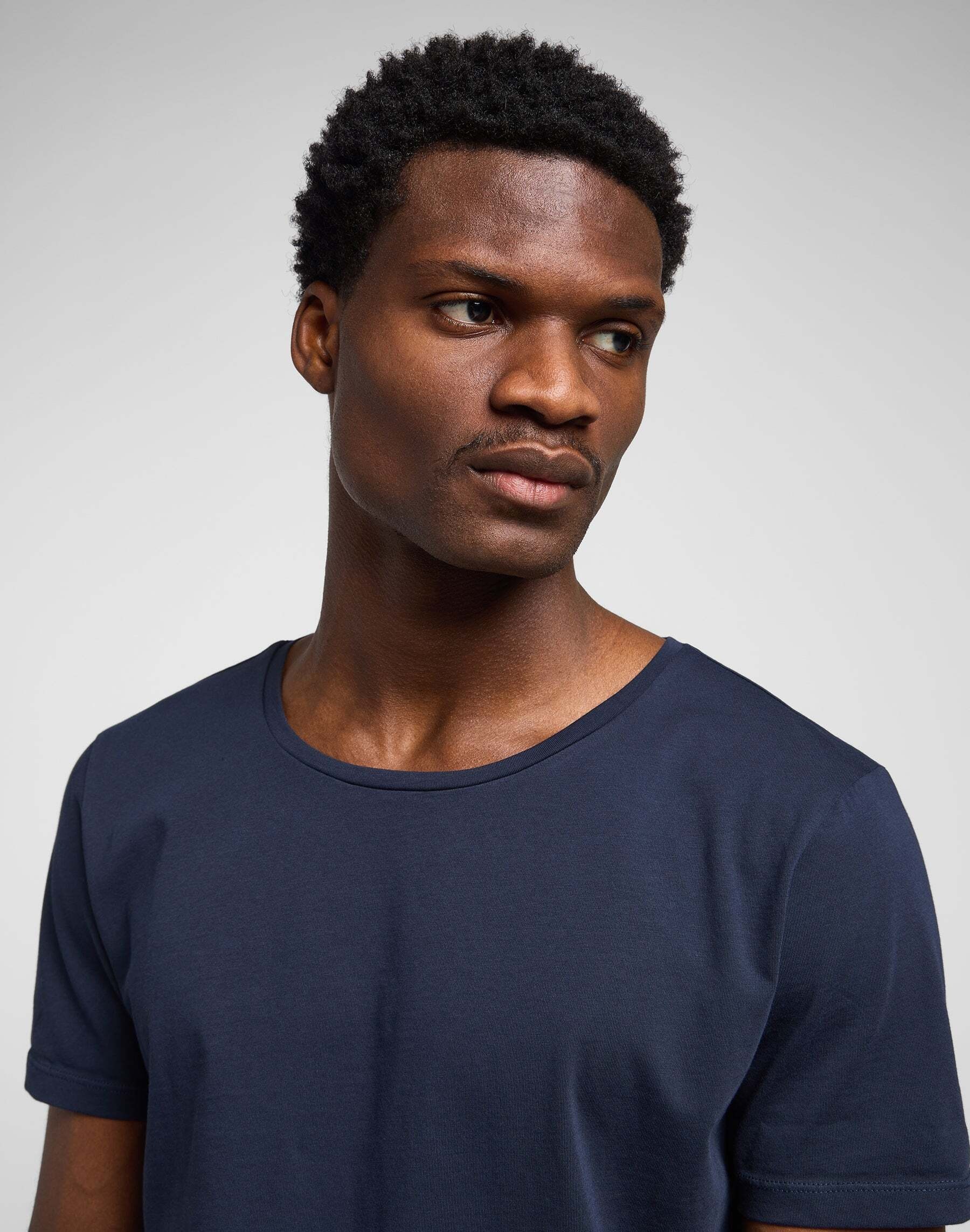 Lee® T-Shirt »LEE T-Shirt Shaped Tee«