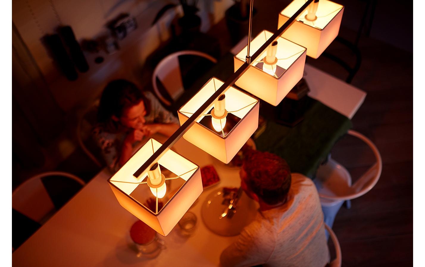 Philips Hue Spezialleuchtmittel »White & Co«, E14