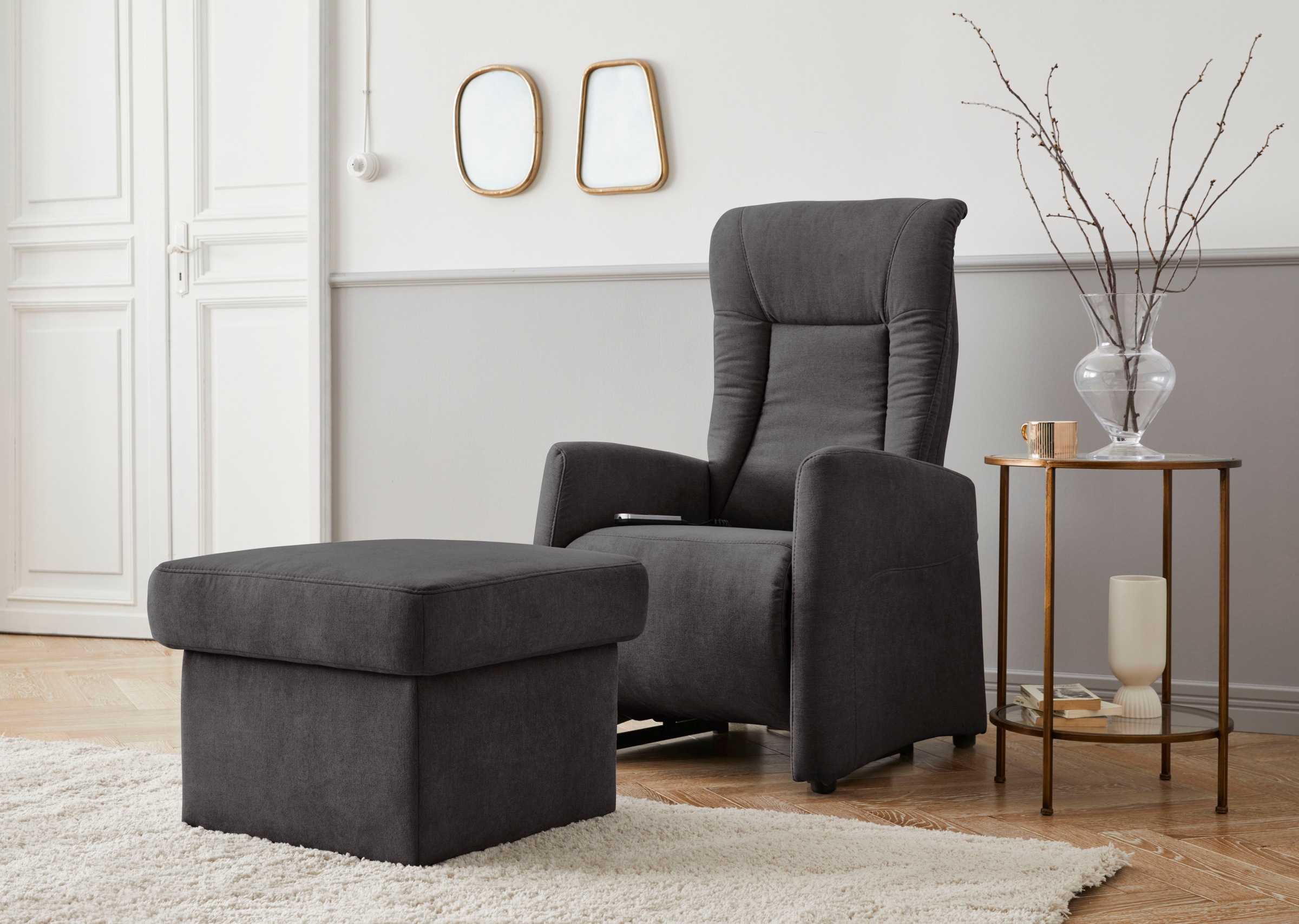 sit&more Stauraumhocker »Melissa«, klassisches Design, optional in dem mit Wasser zu reinigendem Bezug