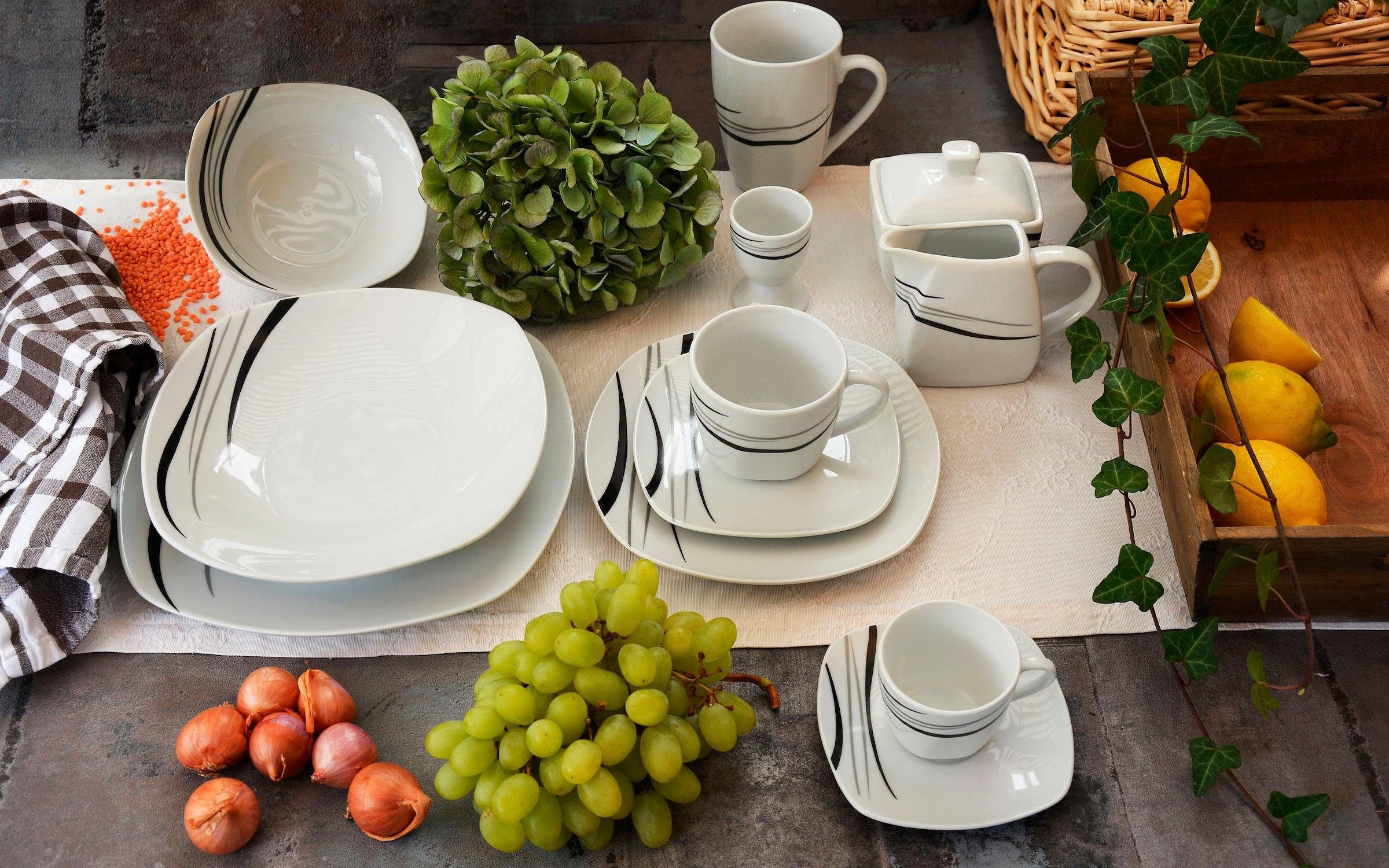 Geschirr-Set