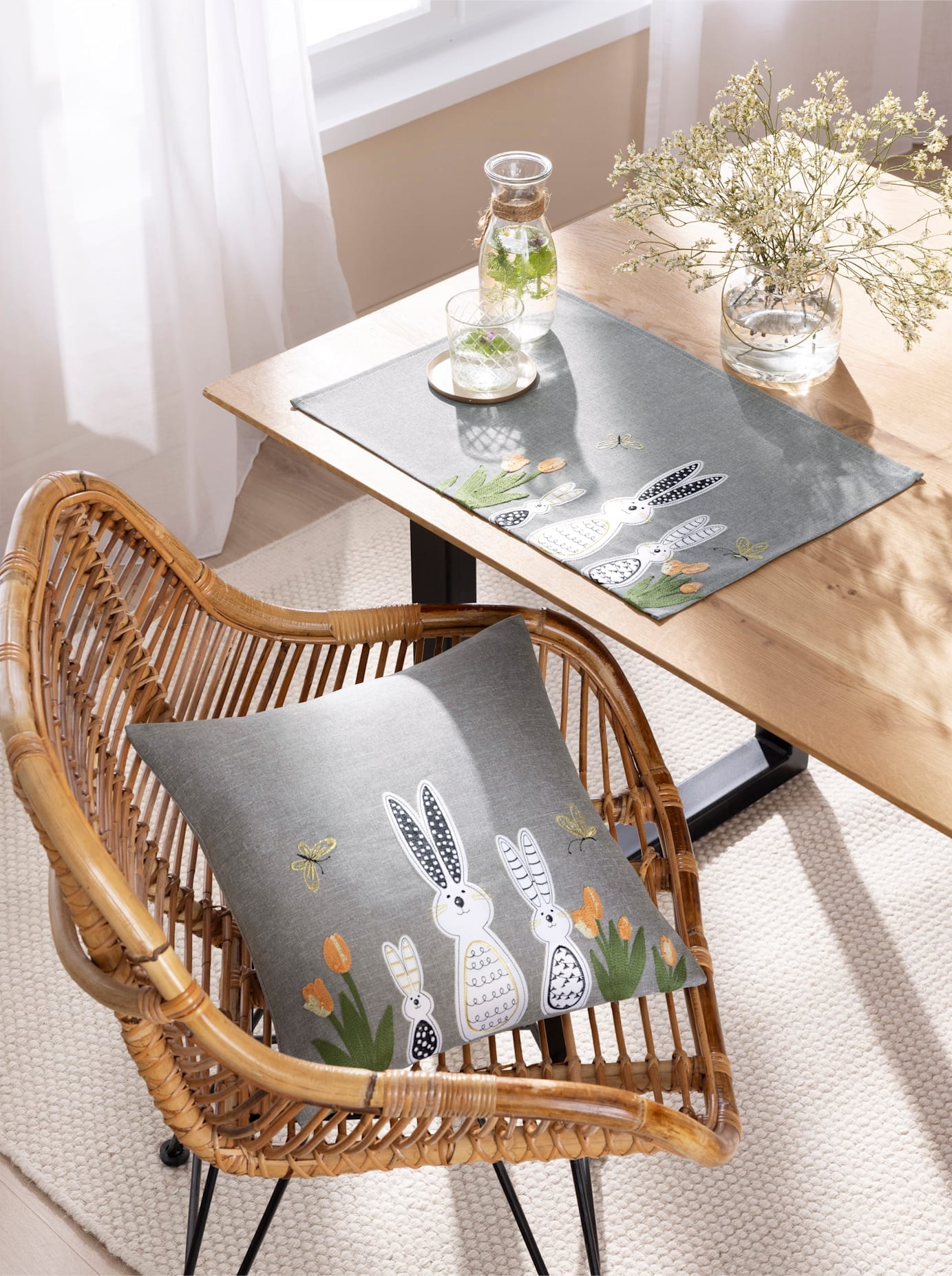 Tischdecke Platzsets 2tlg. oder Kissen mit Hasenmotiven