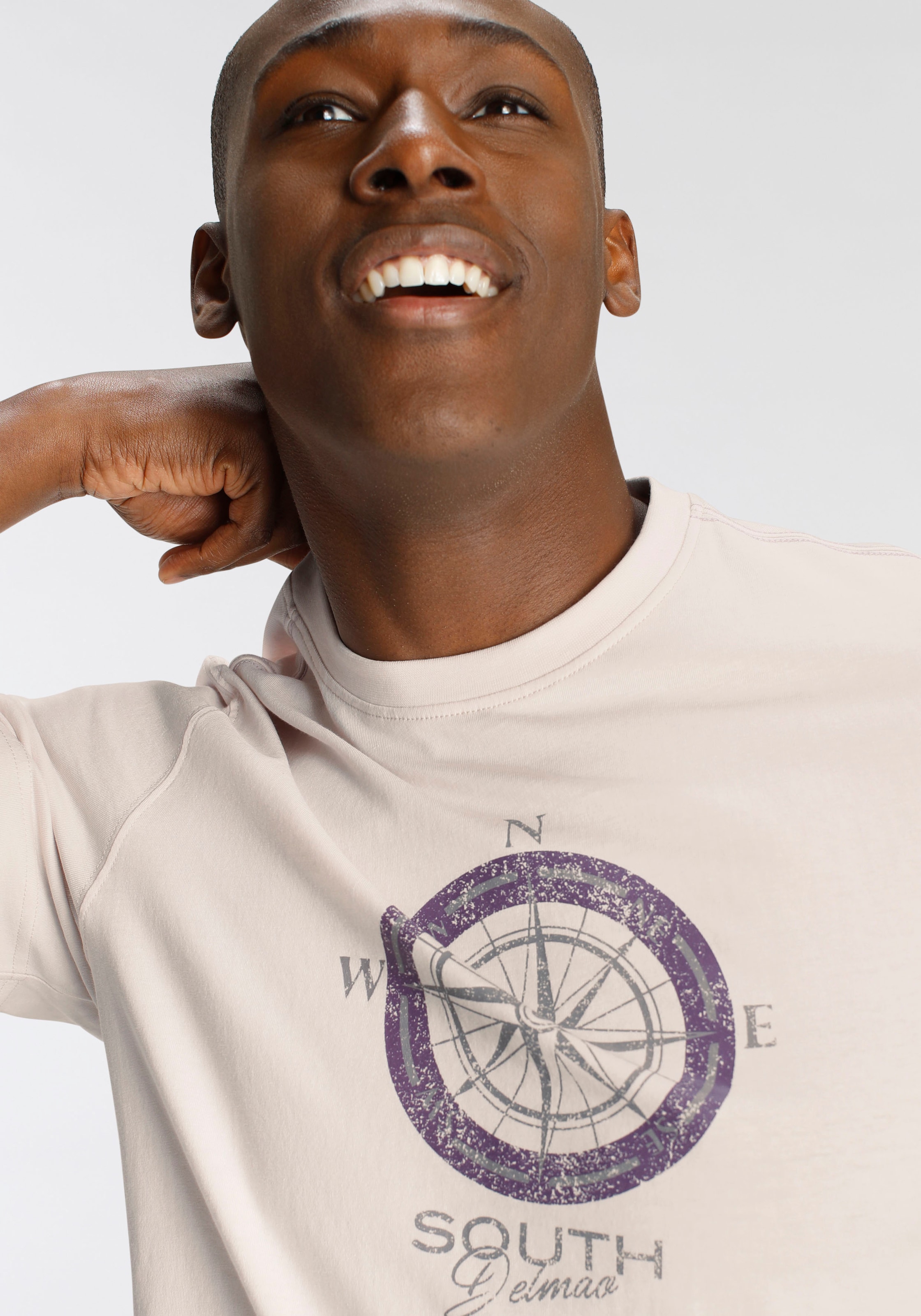DELMAO T-Shirt, Kurzarm, bedruckt, Rundhals, aus Baumwolle