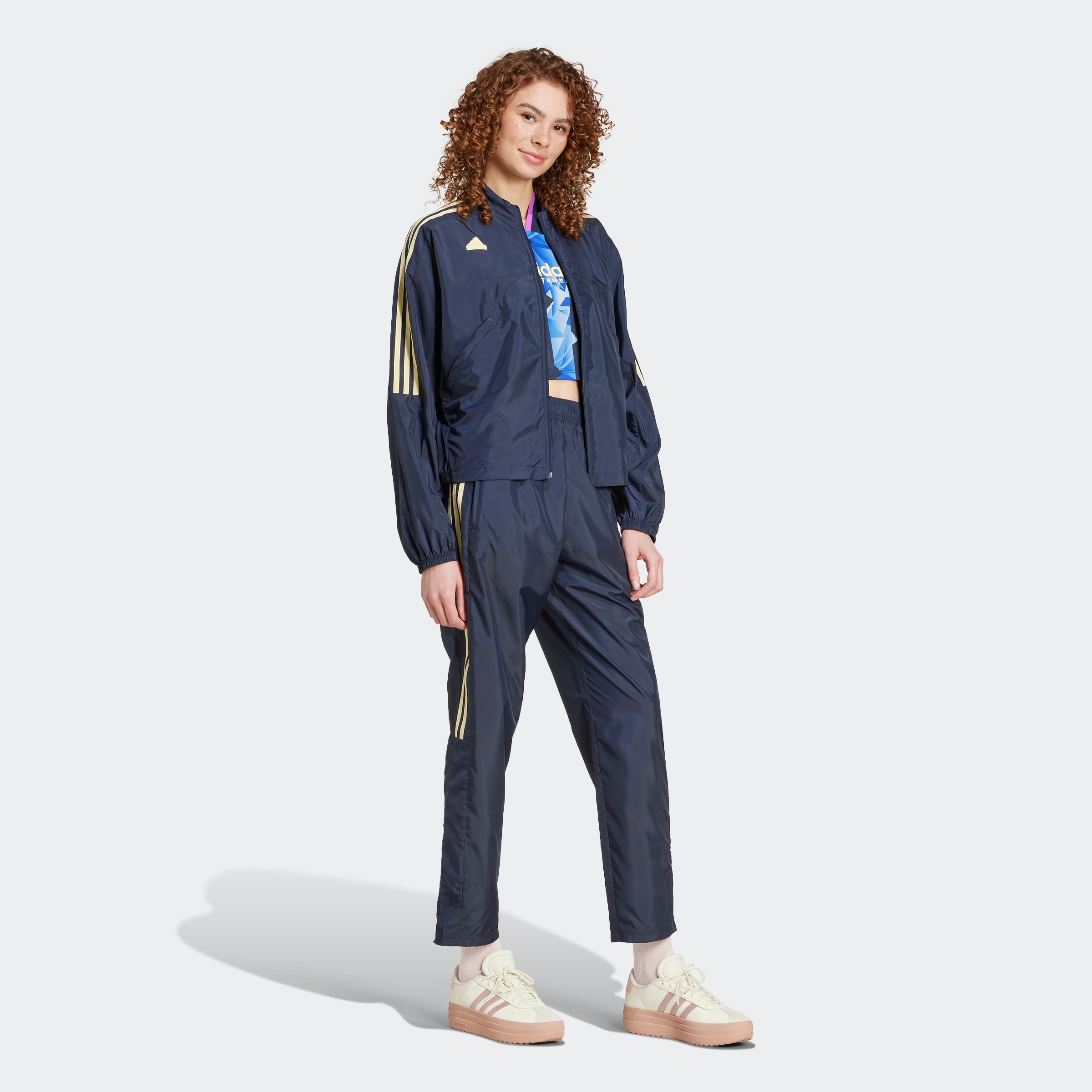 adidas Sportswear Sporthose »W TIRO Q3 WV PT«, (1 tlg.)