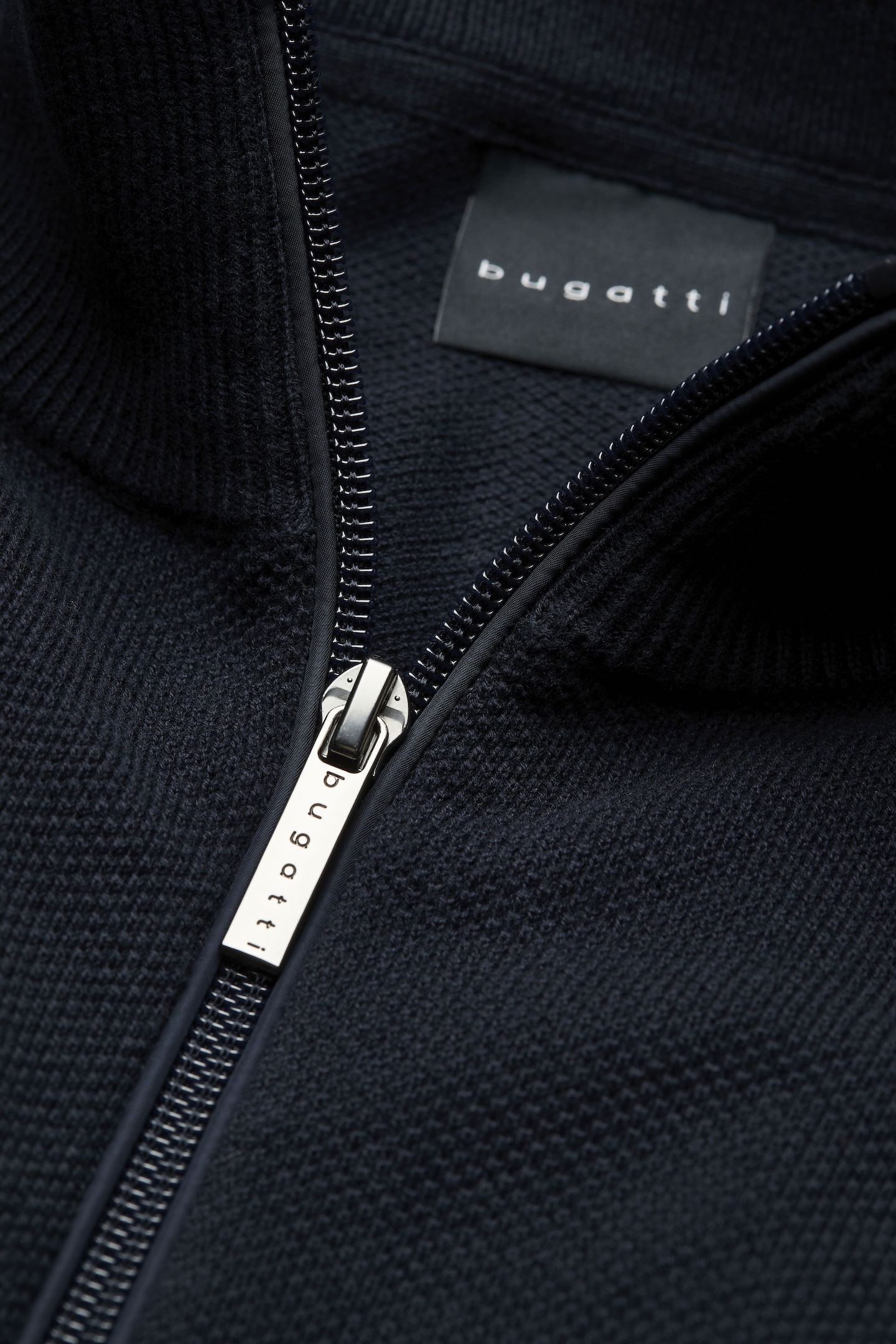 bugatti Strickjacke, mit Reissverschluss