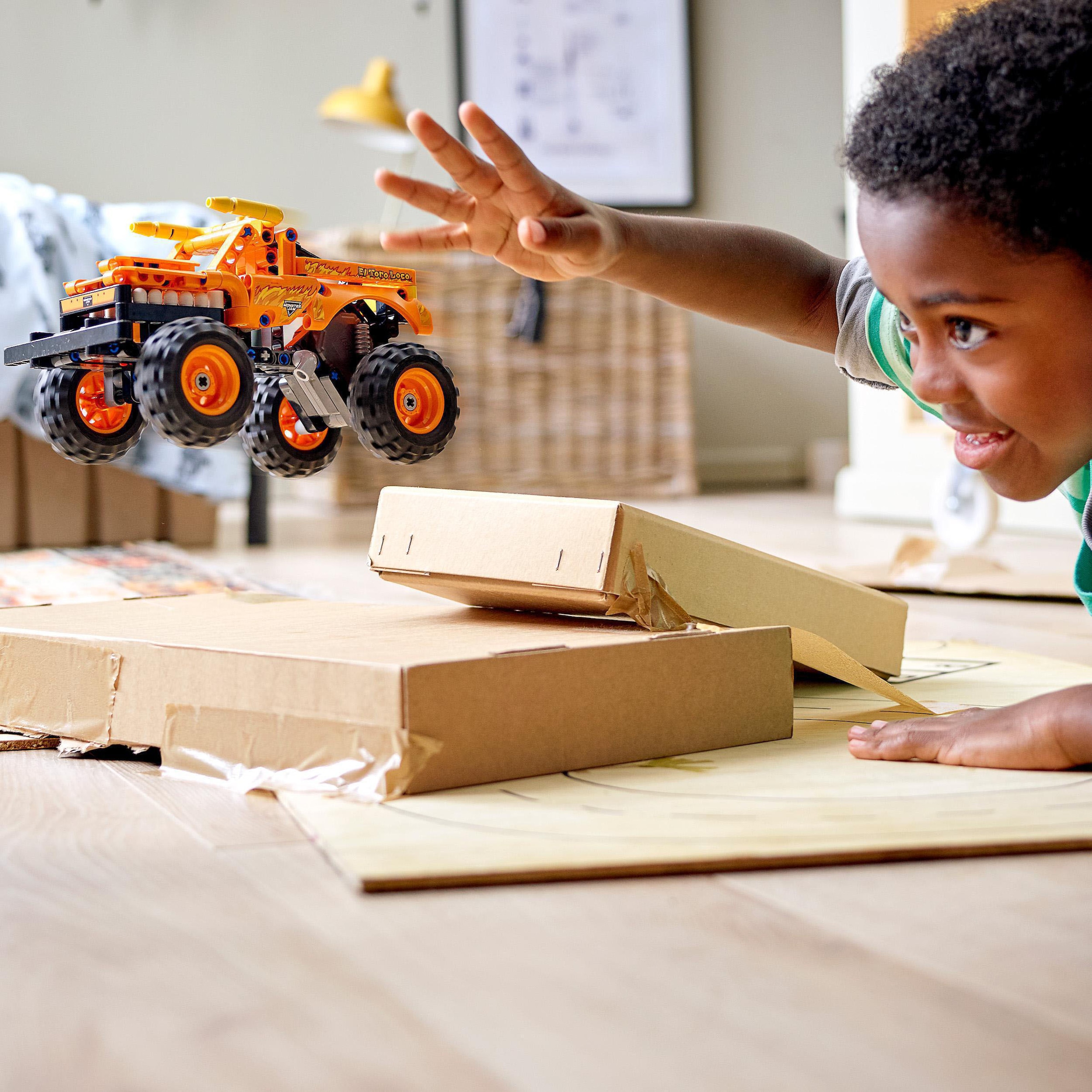 LEGO® Konstruktionsspielsteine »Monster Jam™ El Toro Loco™ (42135), LEGO® Technic 2in1«, (247 St.)