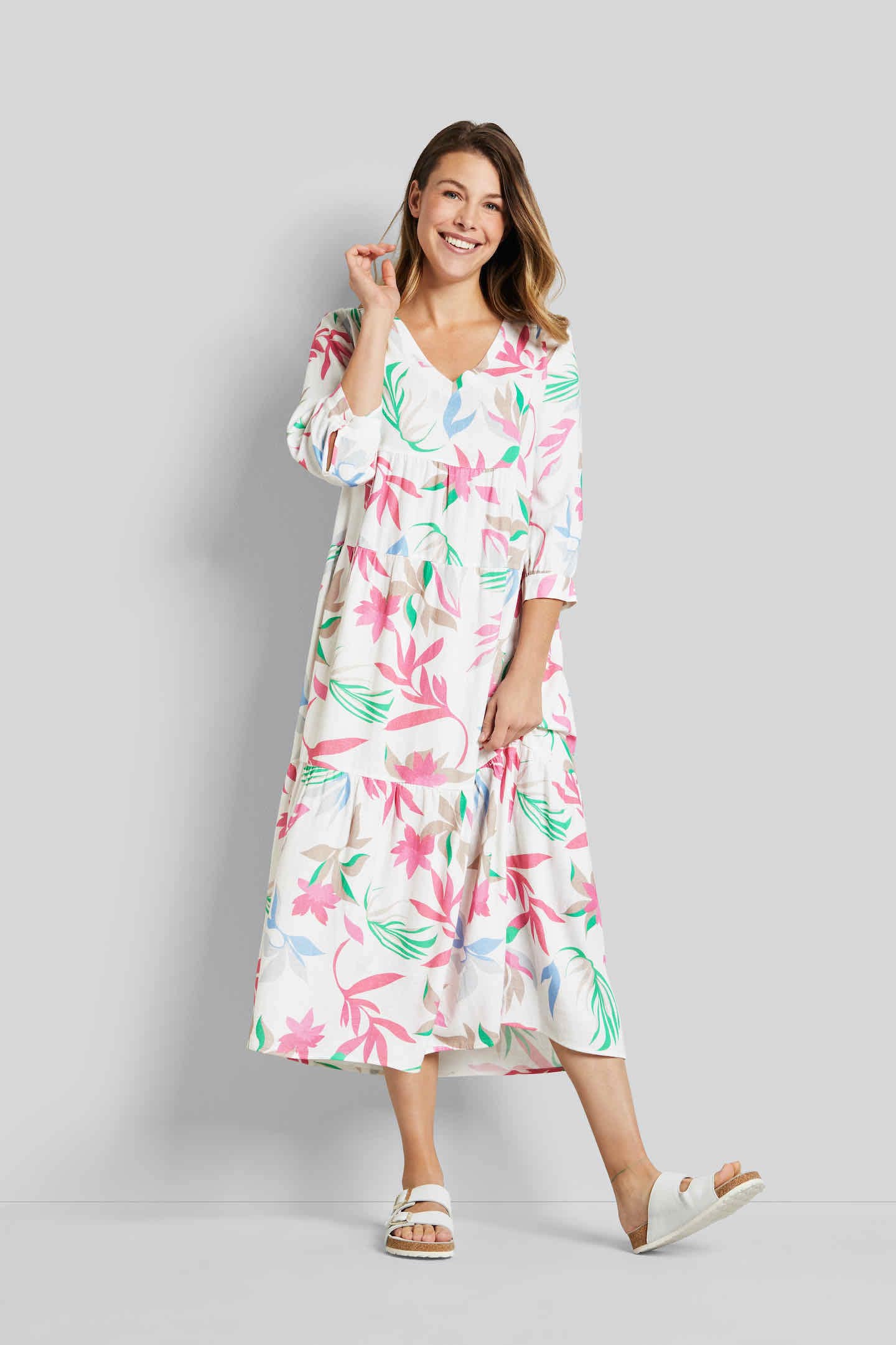 bugatti Sommerkleid, mit V-Ausschnitt online kaufen bei Jelmoli-Versand  Schweiz