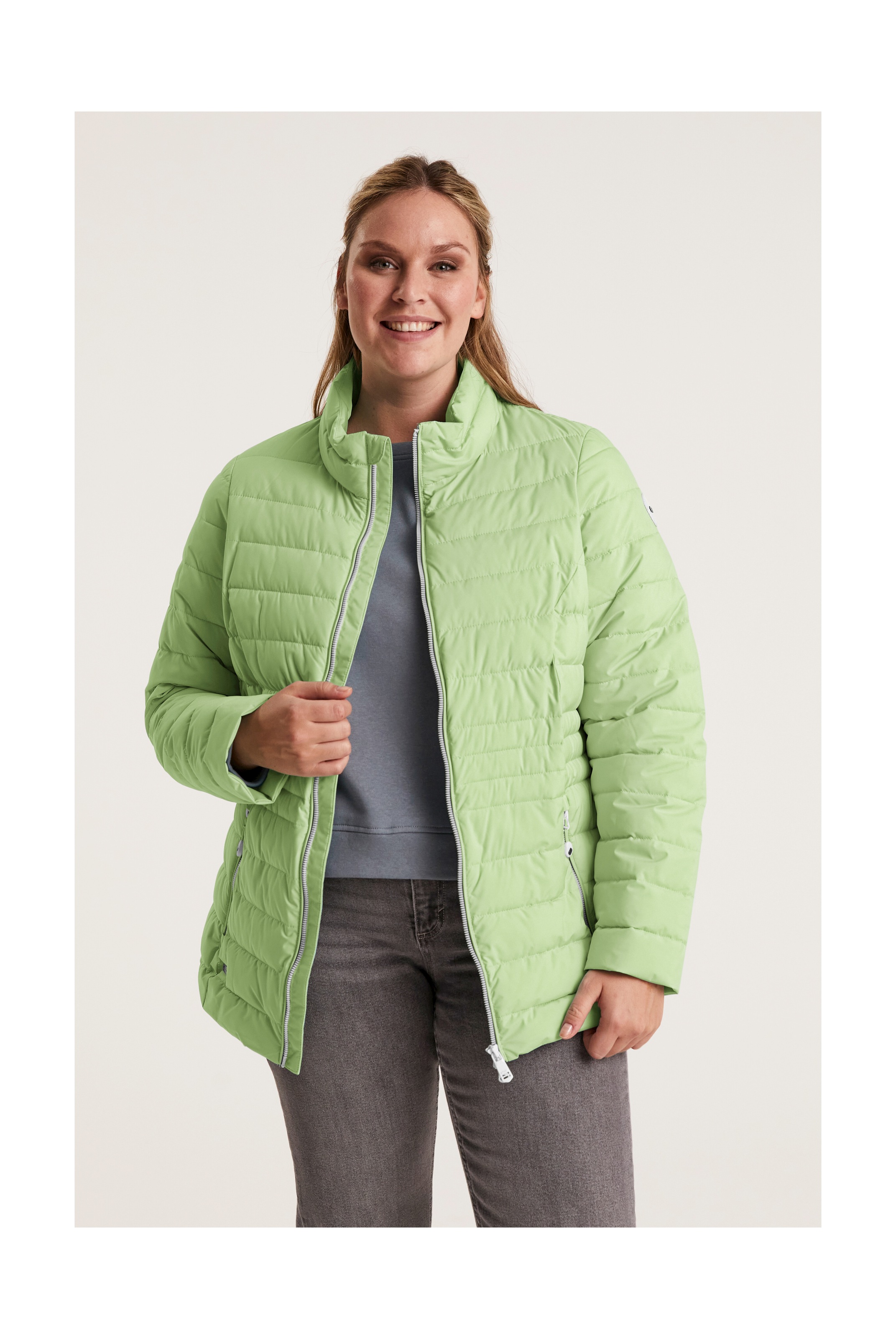 STOY Steppjacke »STS 21 WMN QLTD JCKT« Leichte, atmungsaktive Damenjacke, wasserabweisend