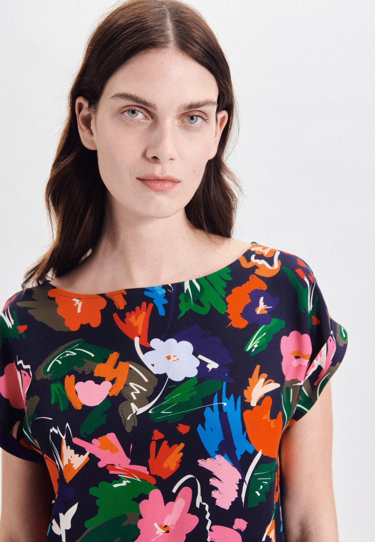 seidensticker Shirtbluse »Schwarze Rose«, Kurzarm Rundhals Floral