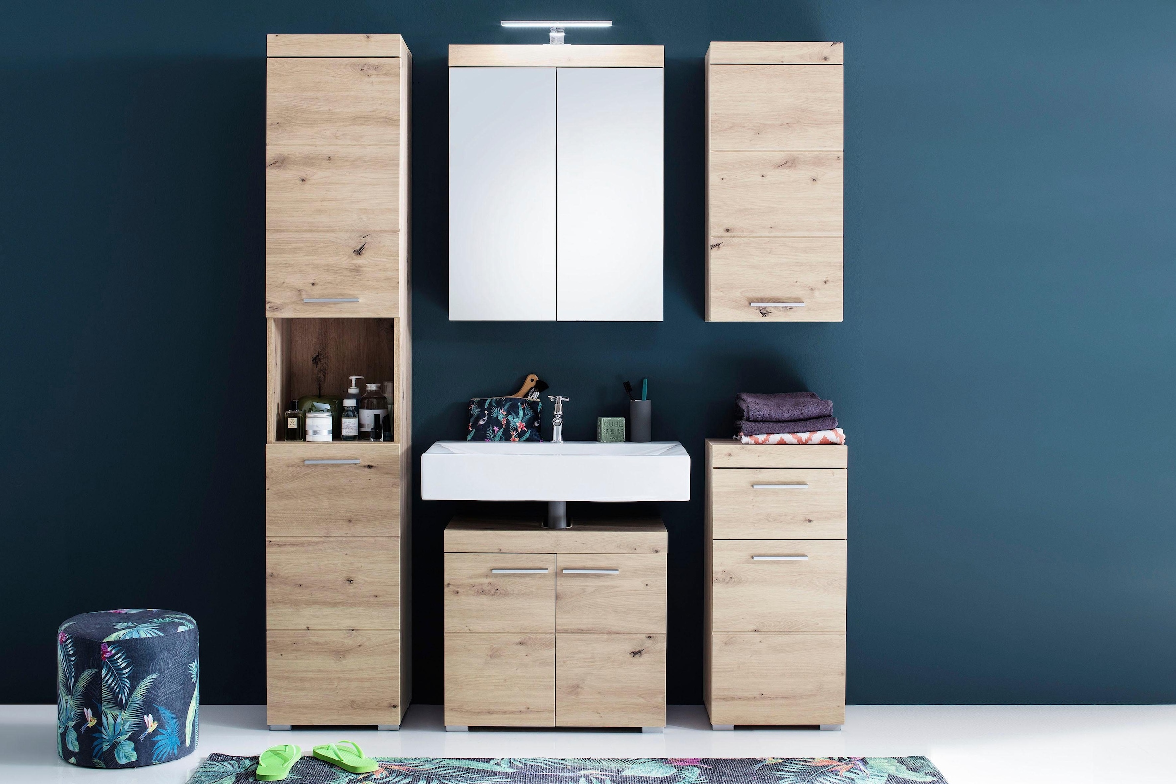 ❤ INOSIGN Hochschrank »Avena«, Höhe 190 cm, Badezimmerschrank mit 2 Türen  und 1 offenen Fach ordern im Jelmoli-Online Shop