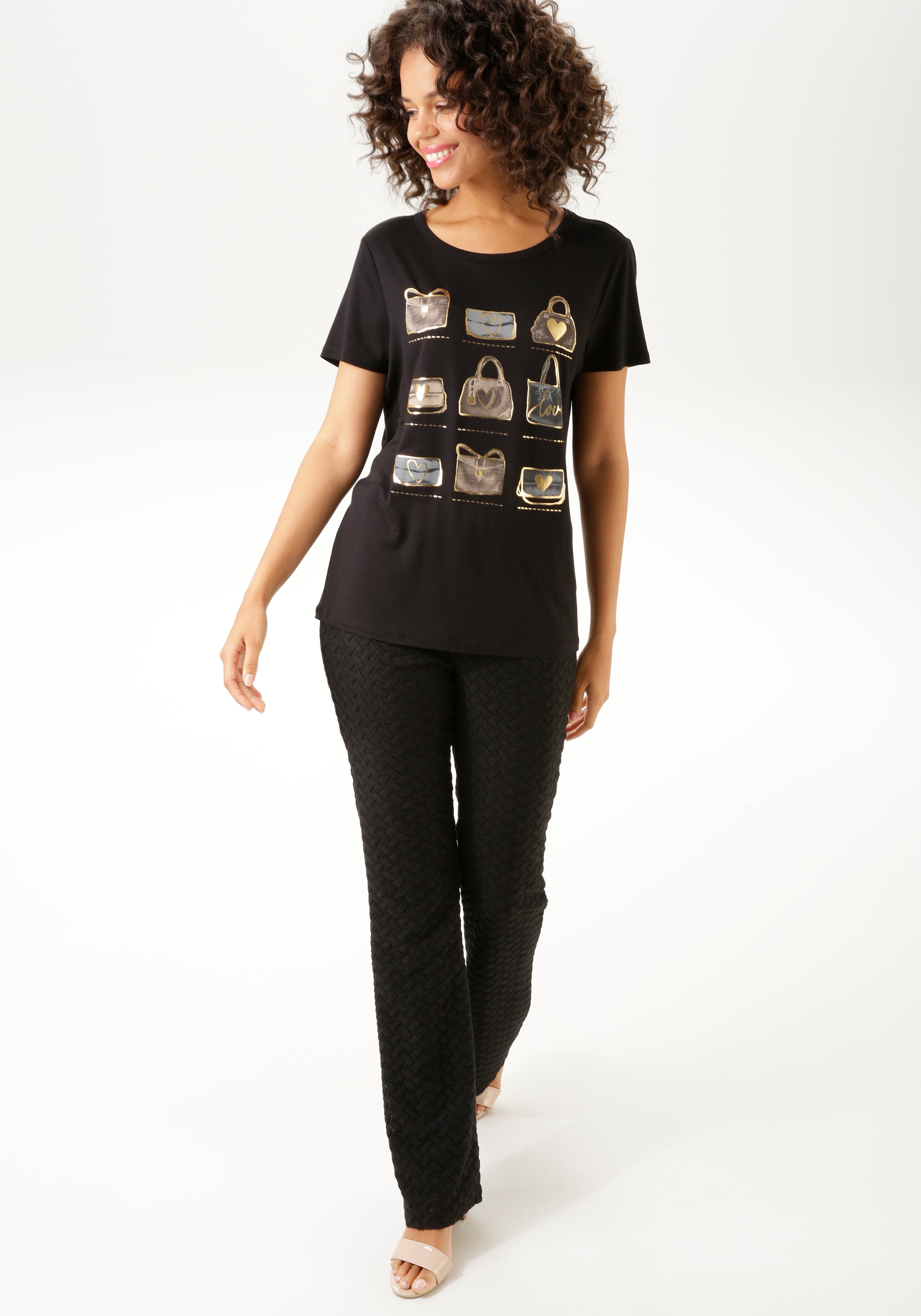 Frontdruck, Jelmoli-Versand T-Shirt, Schweiz Folienprint mit CASUAL NEUE - teilweise KOLLEKTION Aniston glitzerndem online bei kaufen