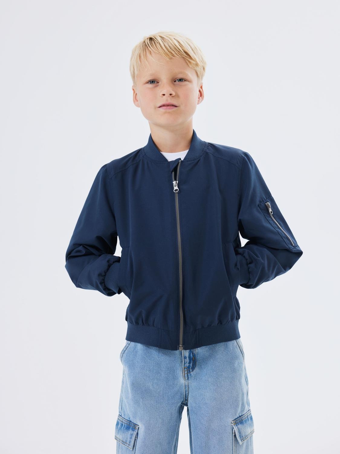 Name It Blouson »NKNMONSTER BOMBER JACKET NOOS« mit Ärmeltasche