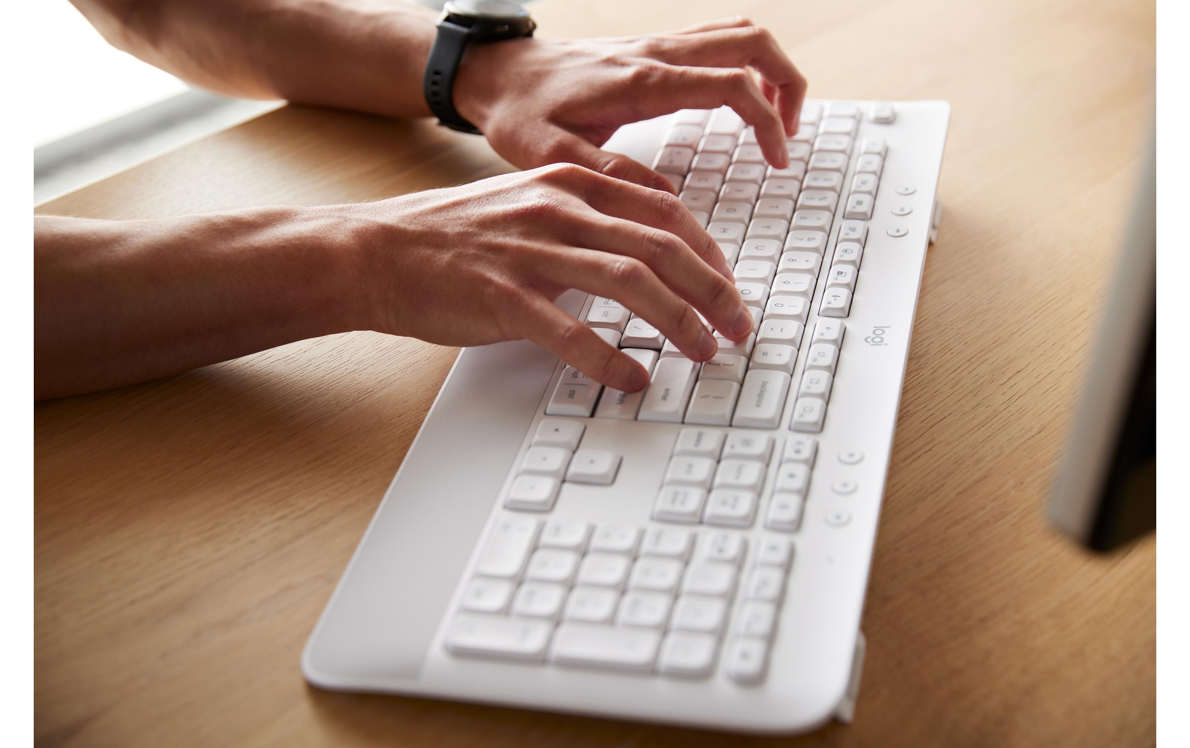 Logitech Tastatur- und Maus-Set »Logitech MK650 for Business white«