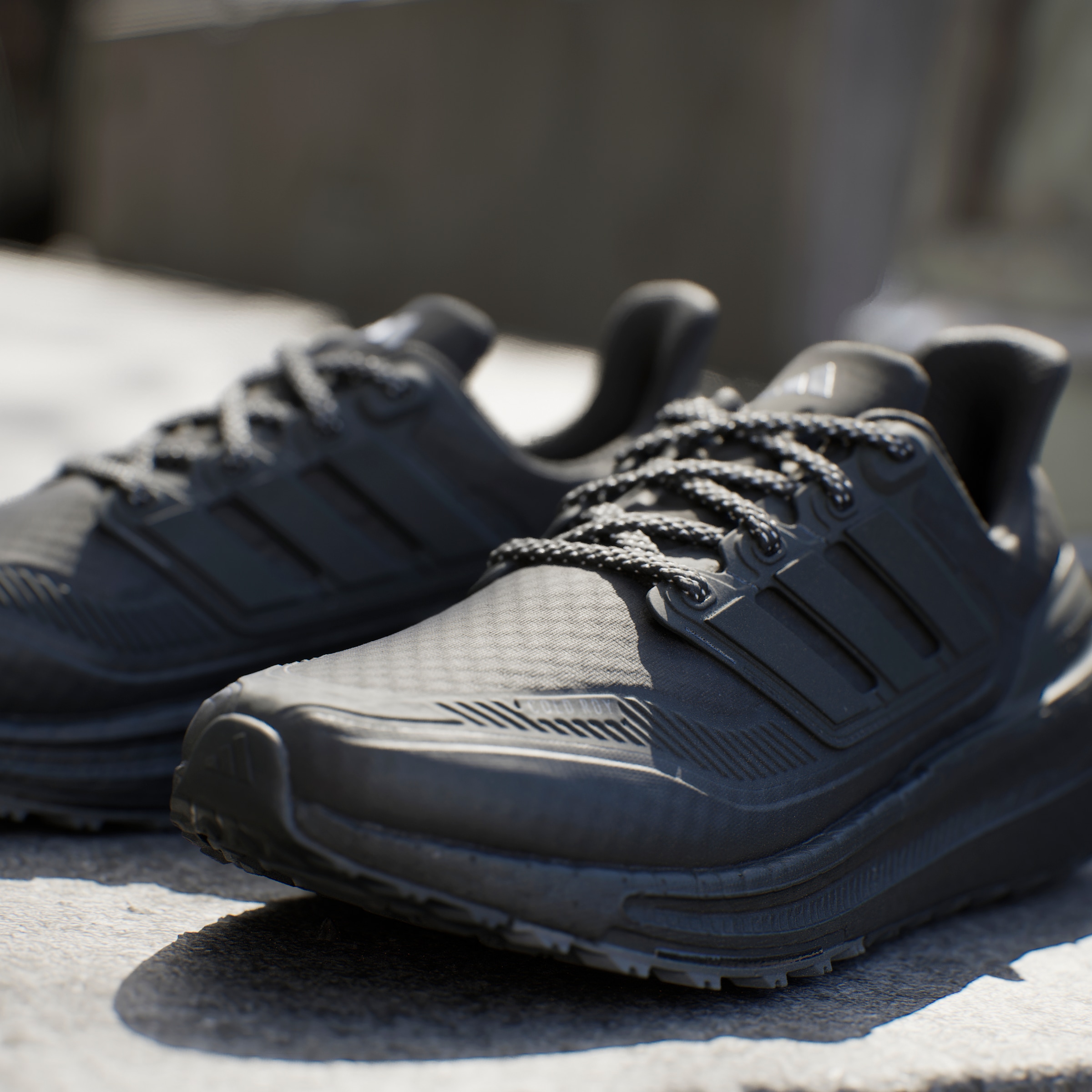 adidas Performance Laufschuh »ULTRABOOST LIGHT COLD.RDY 2.0«