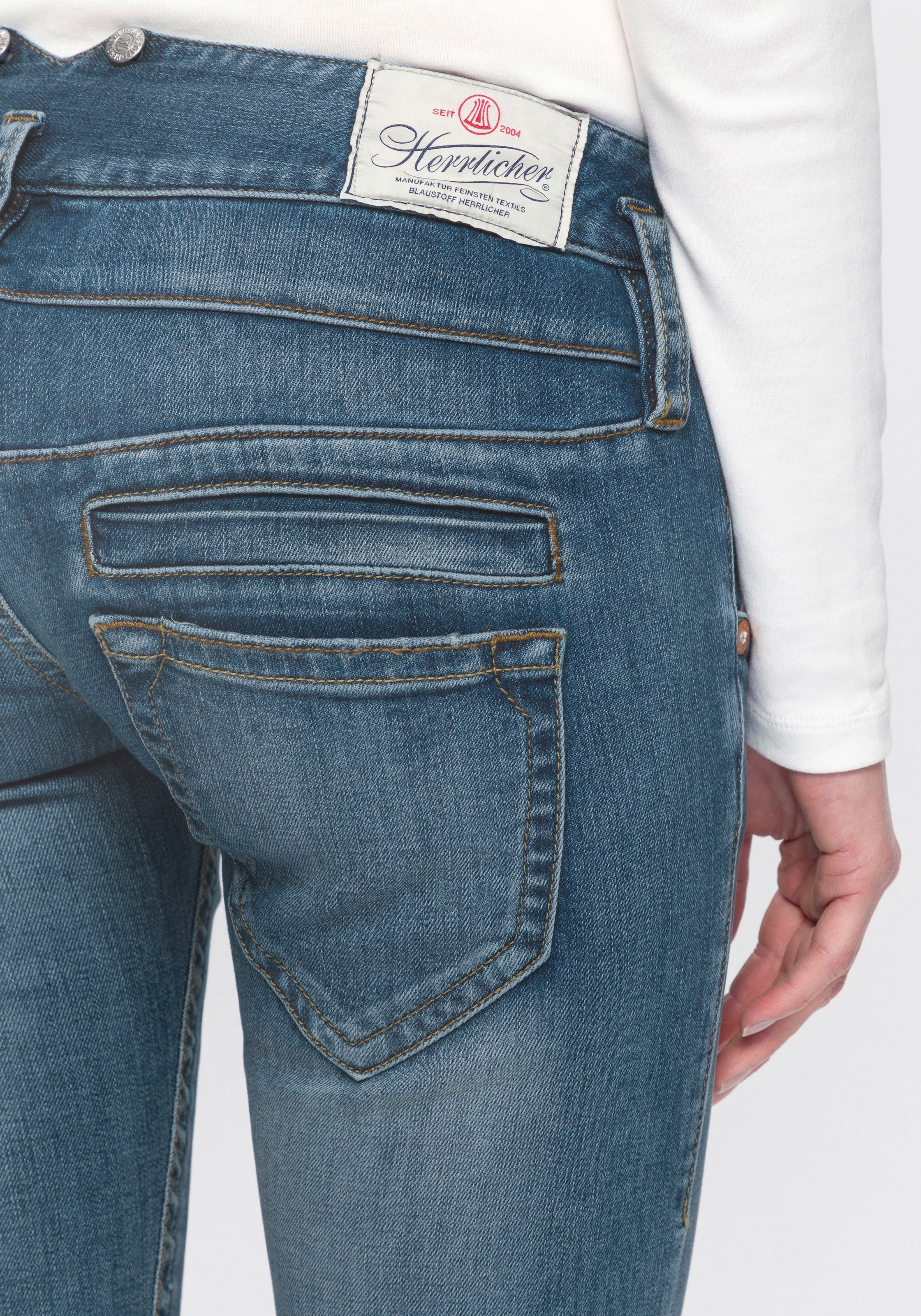 SLIM Technology dank umweltfreundlich Herrlicher bei Slim-fit-Jeans online Jelmoli-Versand Kitotex »PITCH shoppen Schweiz ORGANIC«,