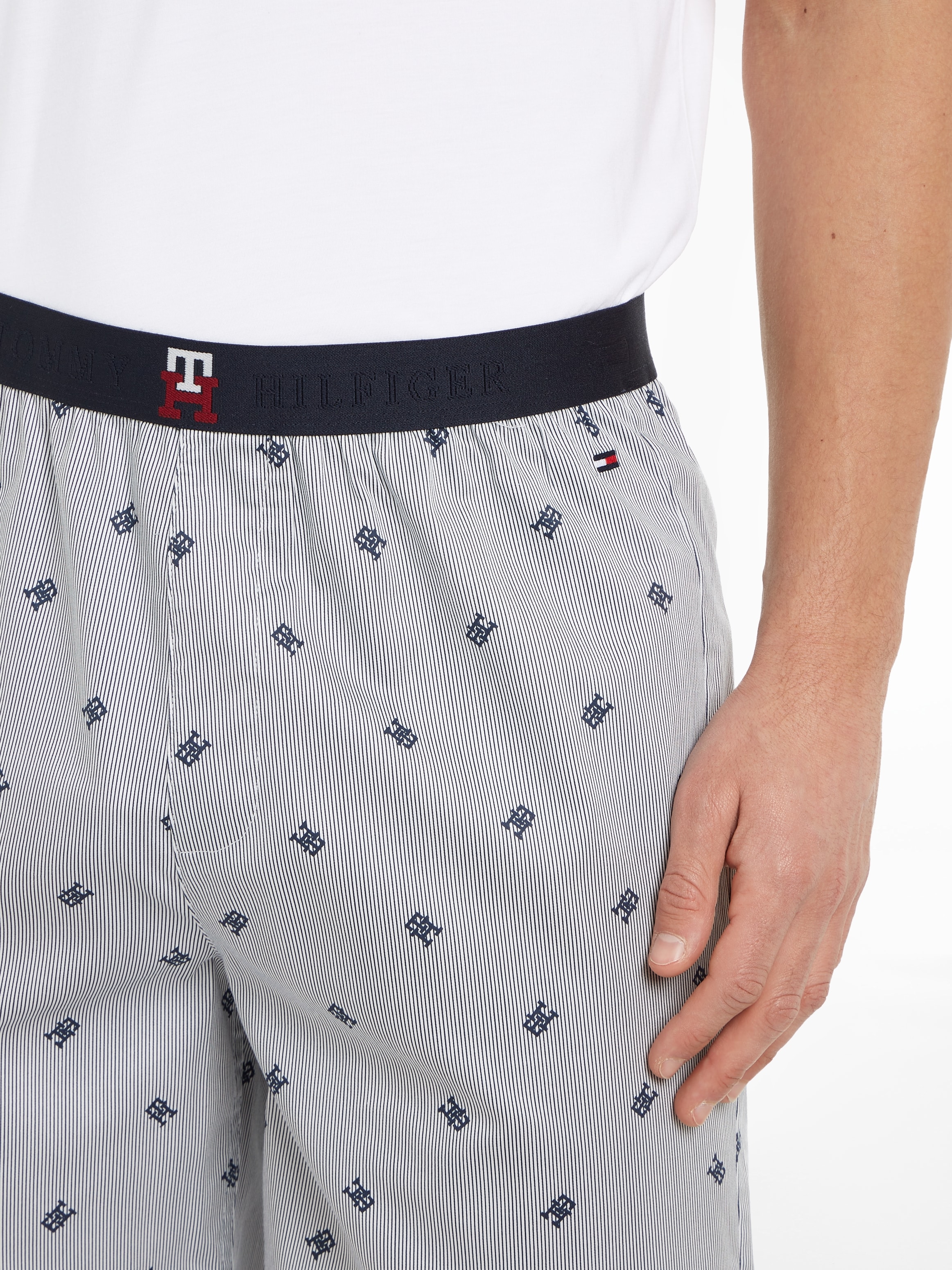 Tommy Hilfiger Underwear Pyjama »SS TEE WOVEN SET PRINT«, (Set, 2 tlg.), mit Logo-Muster