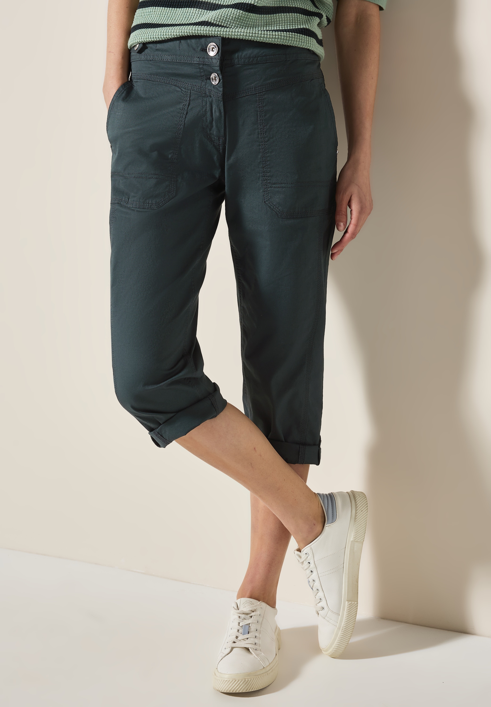 Cecil Caprihose »Style New York« Sommerhose mit Knopfdetails am Bund