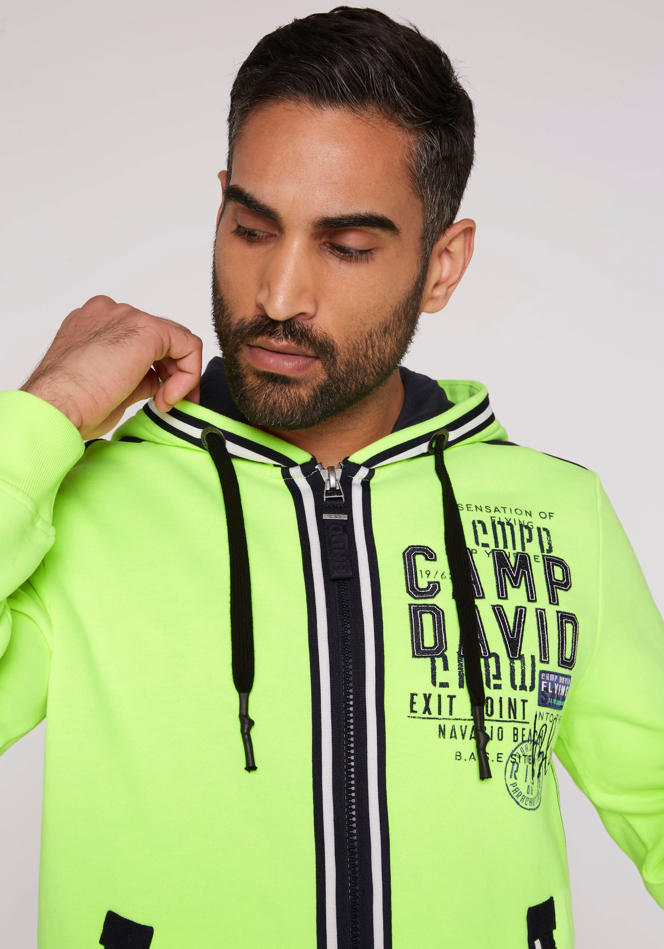 CAMP DAVID Kapuzensweatshirt, mit Label-Applikationen und auf Vorder- kaufen Rückseite | online Jelmoli-Versand