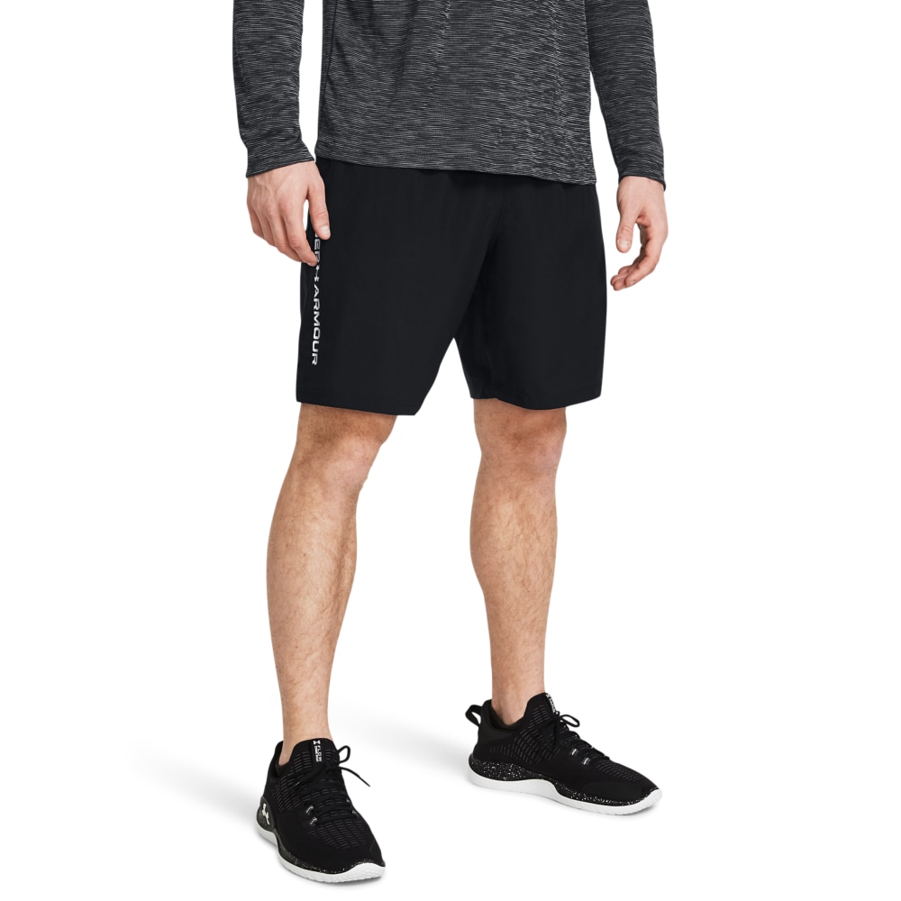 Under Armour® Shorts »UA TECH WOVEN WORDMARK SHORT« für vielseitige Aktivitäten, leichtes Tragegefühl, pflegeleicht