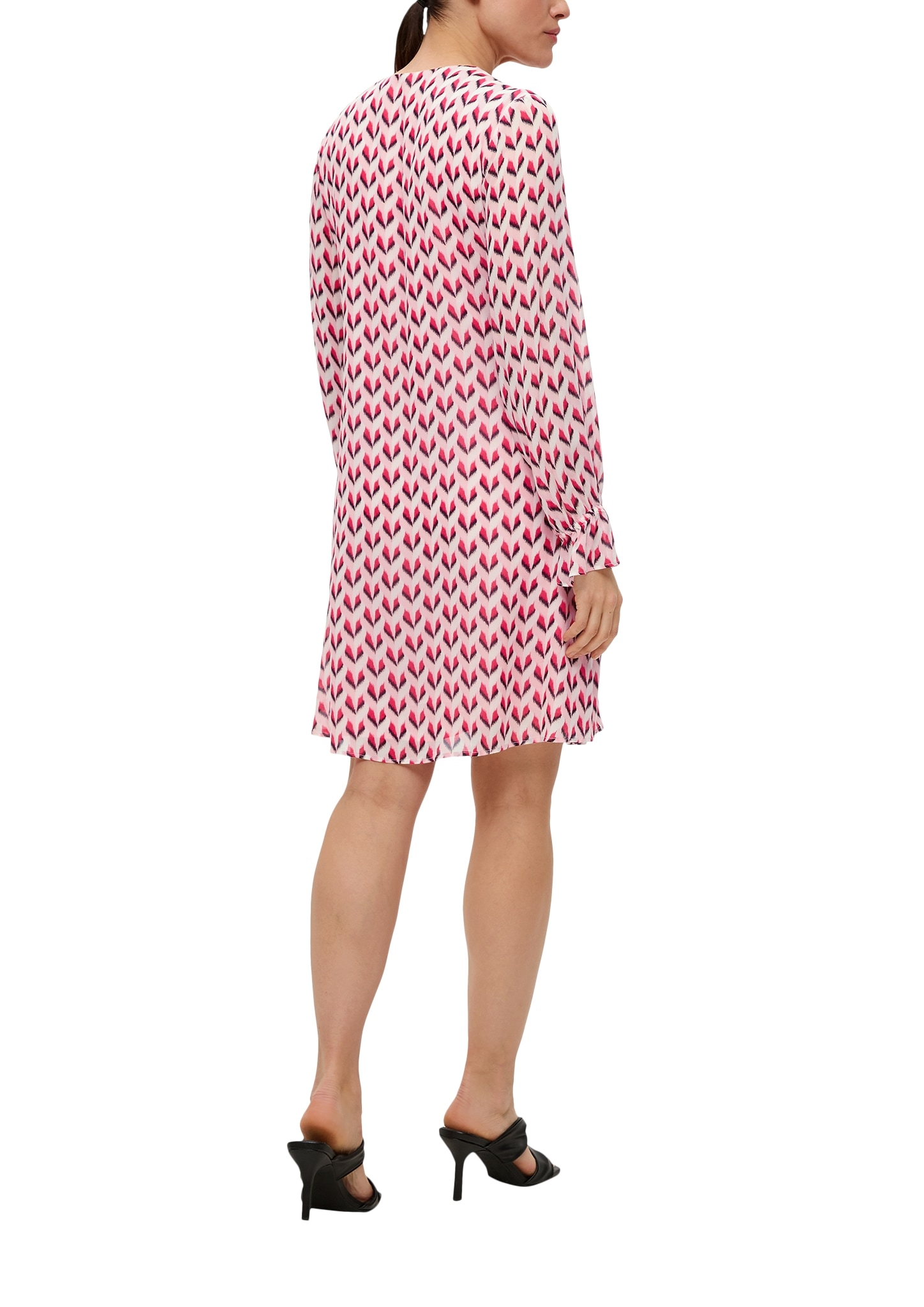 s.Oliver BLACK LABEL Tunikakleid, mit Minimalprint und aus Viskose