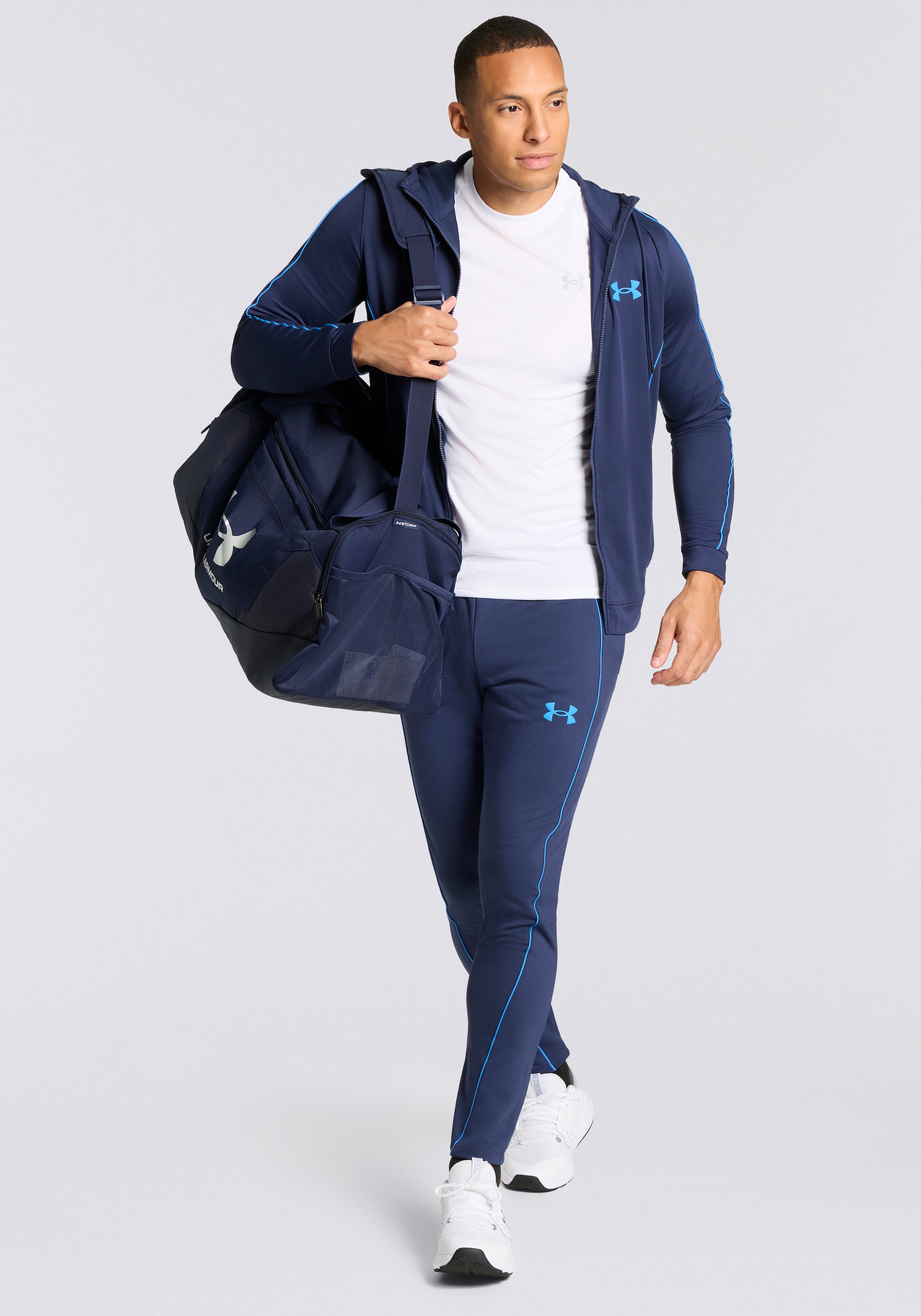 Under Armour® Trainingsanzug »UA EMEA TRACKSUIT NOVELTY«, (1 tlg.)