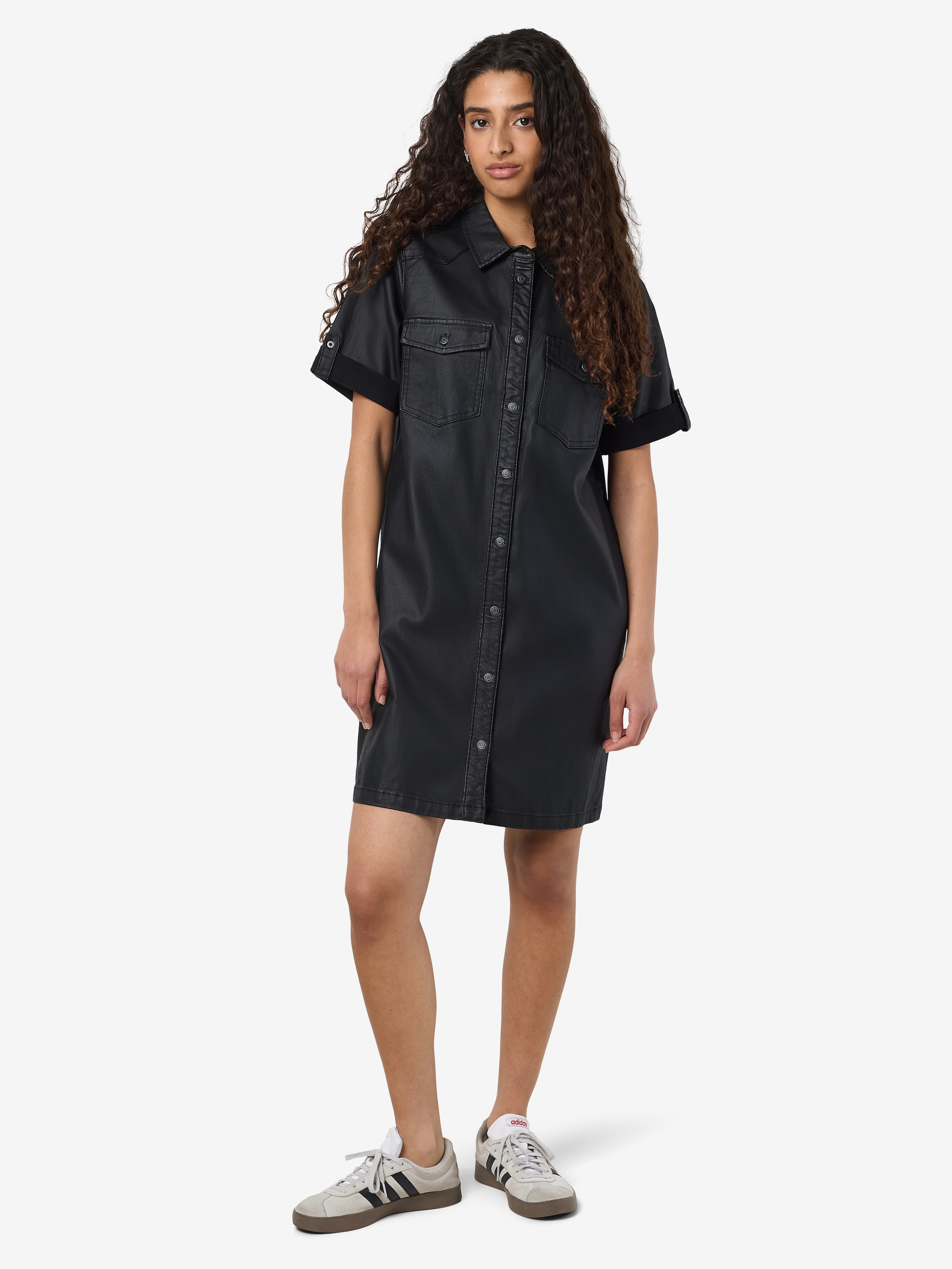 Noisy may Minikleid »NMNEW SIGNE S/S COATED DENIM DRESS NOOS«