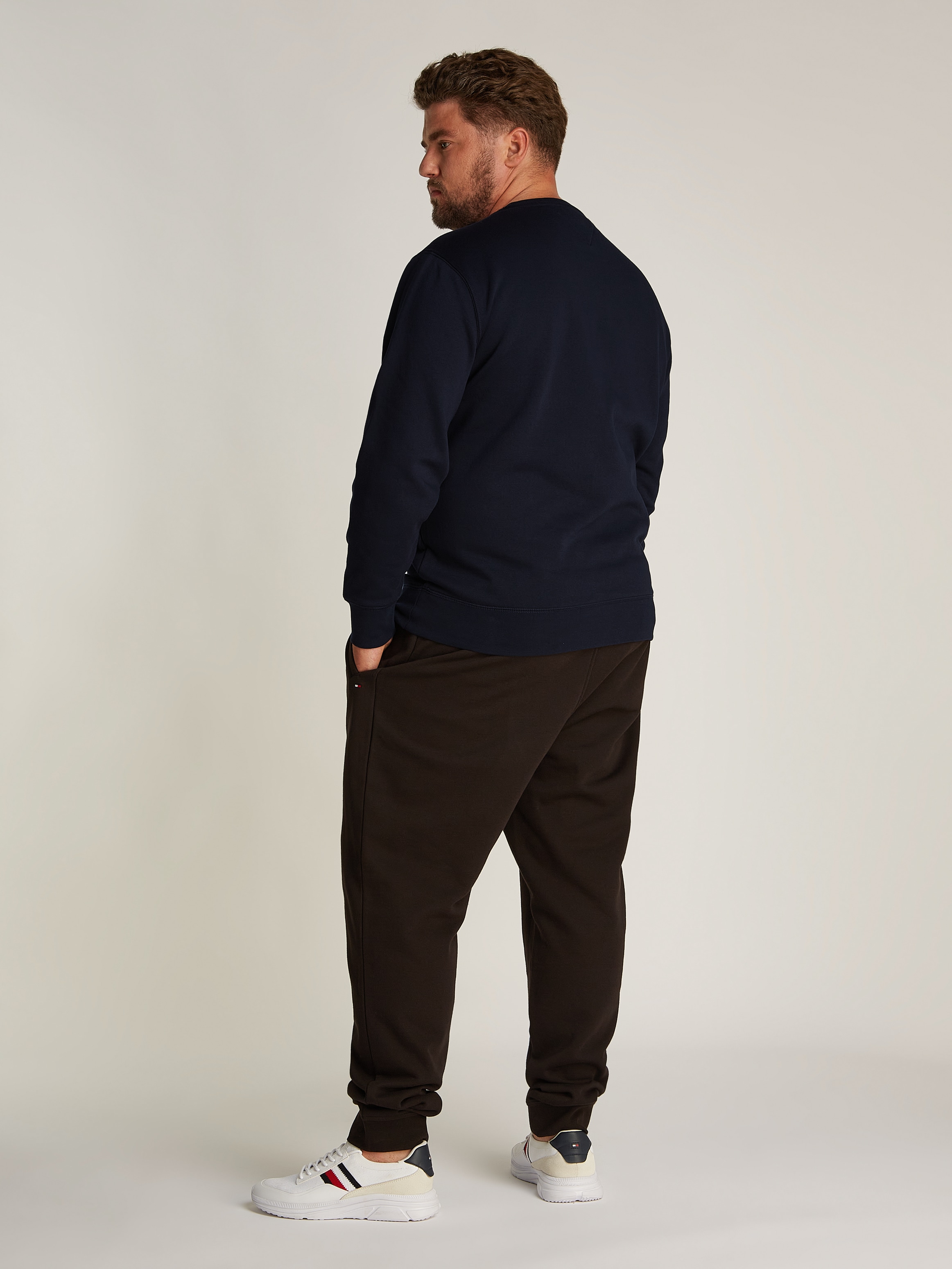 Tommy Hilfiger Big & Tall Sweatshirt »BT-TOMMY LOGO SWEATSHIRT-B«, in Grossen Grössen, mit Logodruck