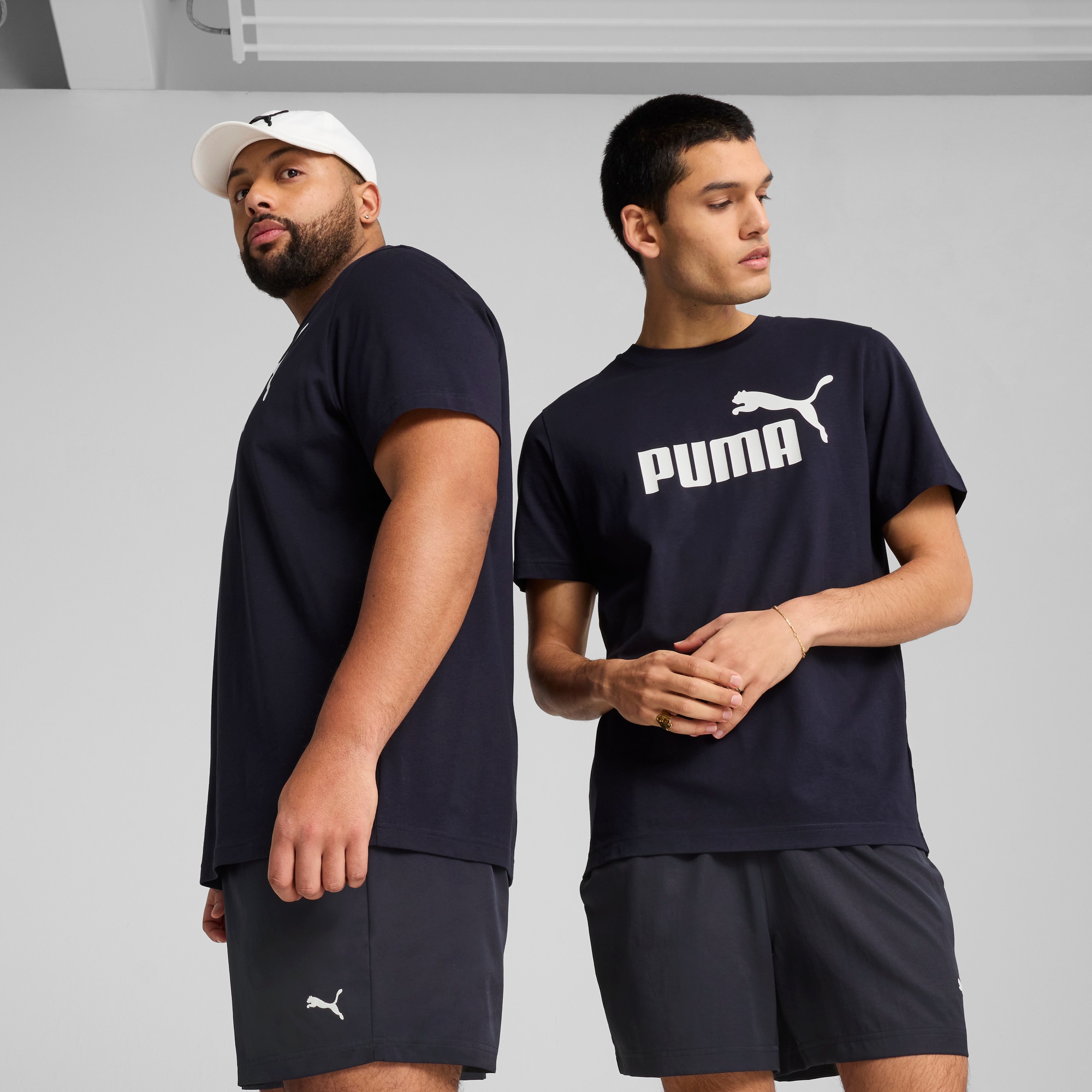 PUMA T-Shirt »ESS NO. 1 LOGO TEE«, Basic Herren T-Shirt mit Logo