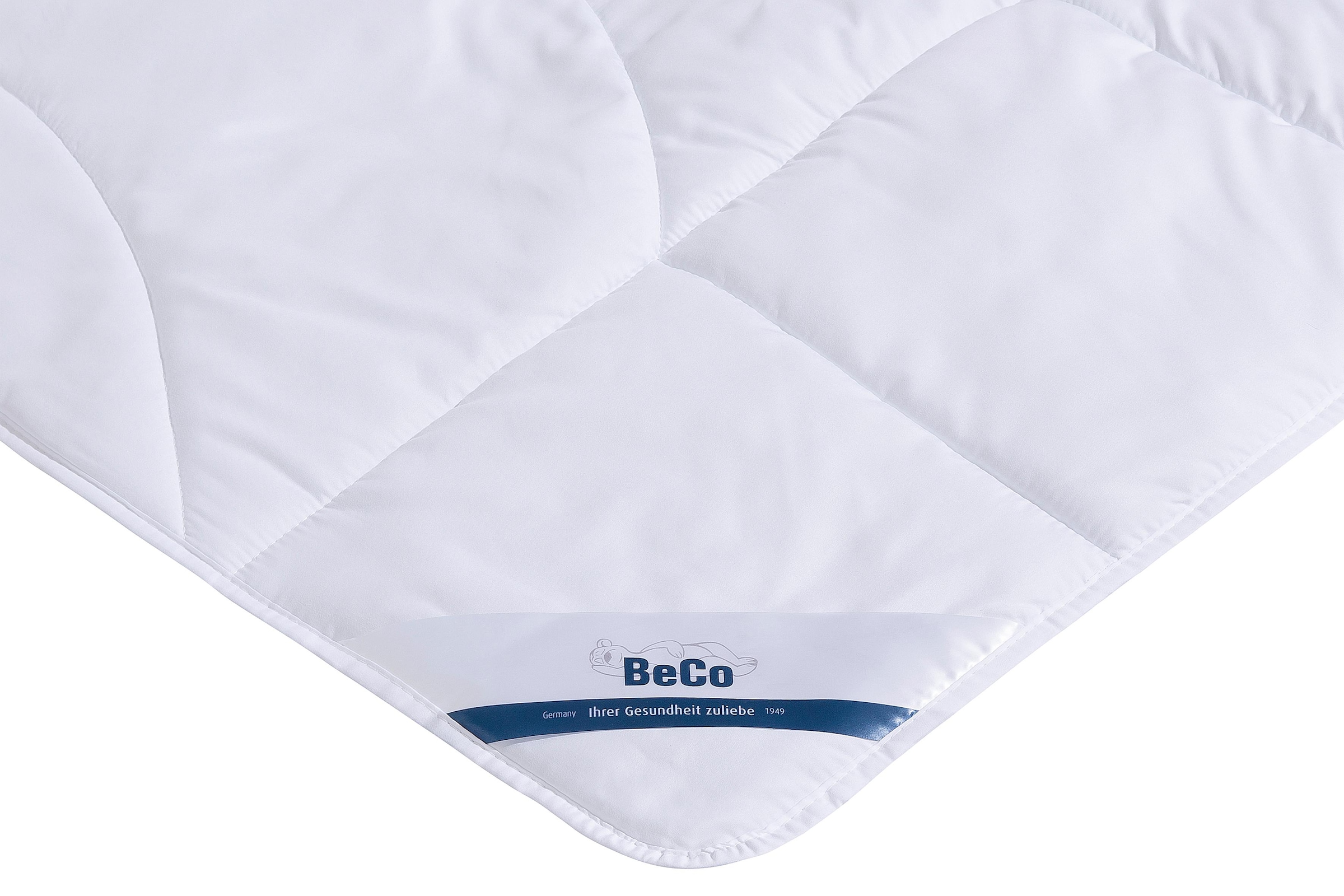 Beco Microfaserbettdecke »Medibett, Bettdecken für Sommer und Winter, zwei Bezugsvarianten«, leicht, Füllung 100% Polyester, Bezug 100% Baumwolle, (1 St.), Bettdecke 135x200 cm, allergiker geeignet (Hausstauballergiker)