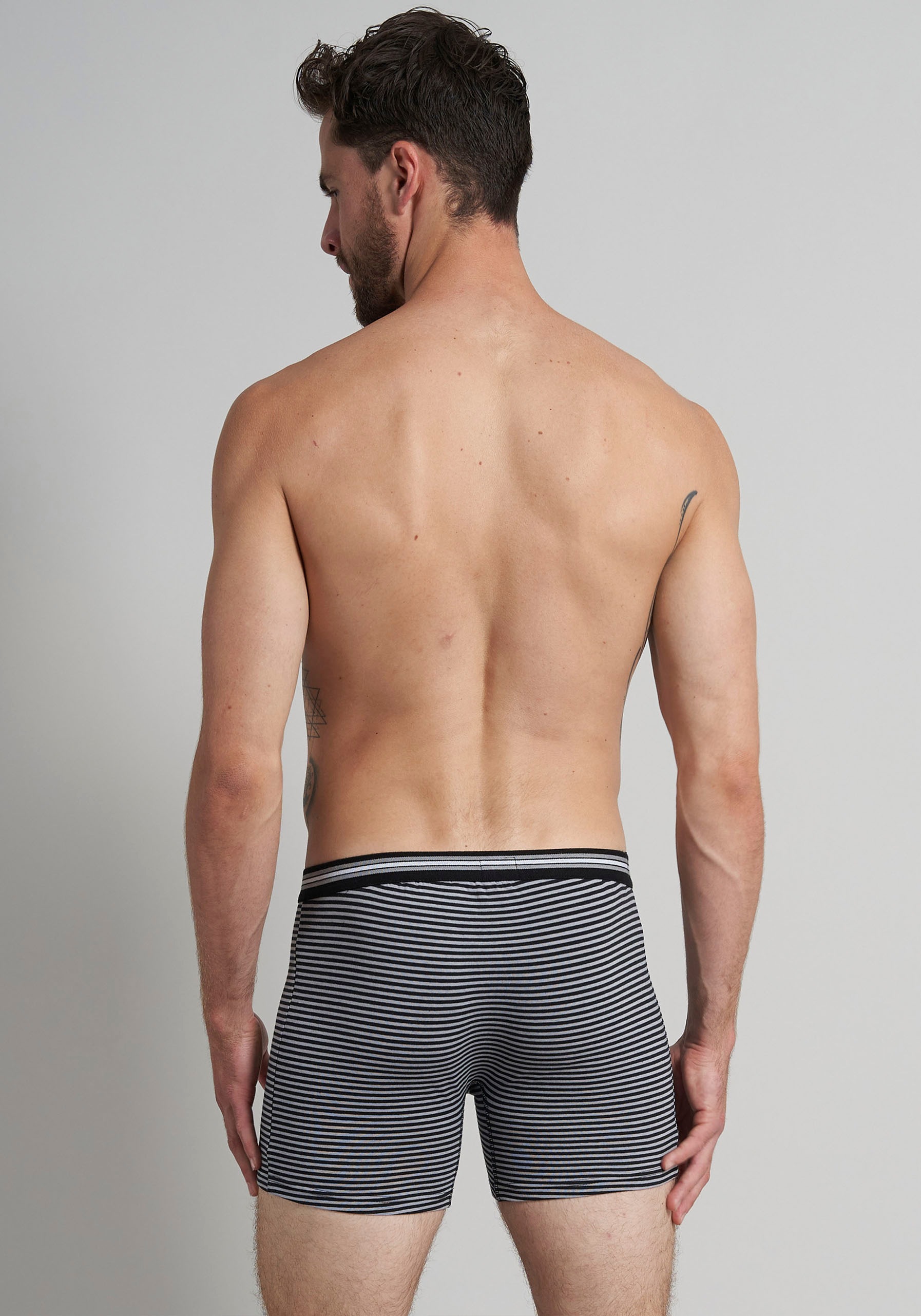 bugatti Boxershorts »Prag«, (3er Pack), bequem, atmungsaktiv, Baumwollmix, mit Logo, eng, lang