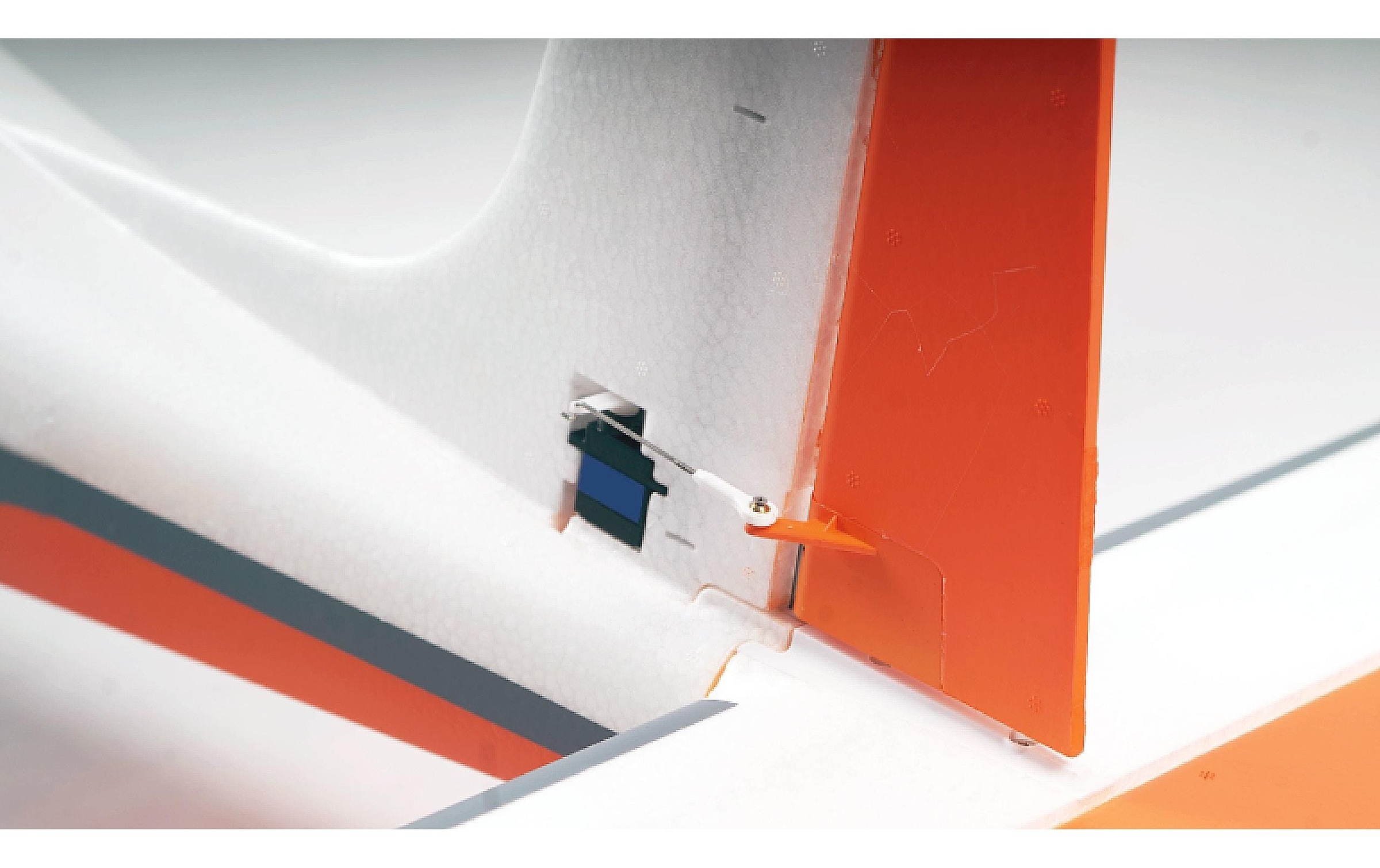 Amewi RC-Flugzeug »Tasman 1500 mm«