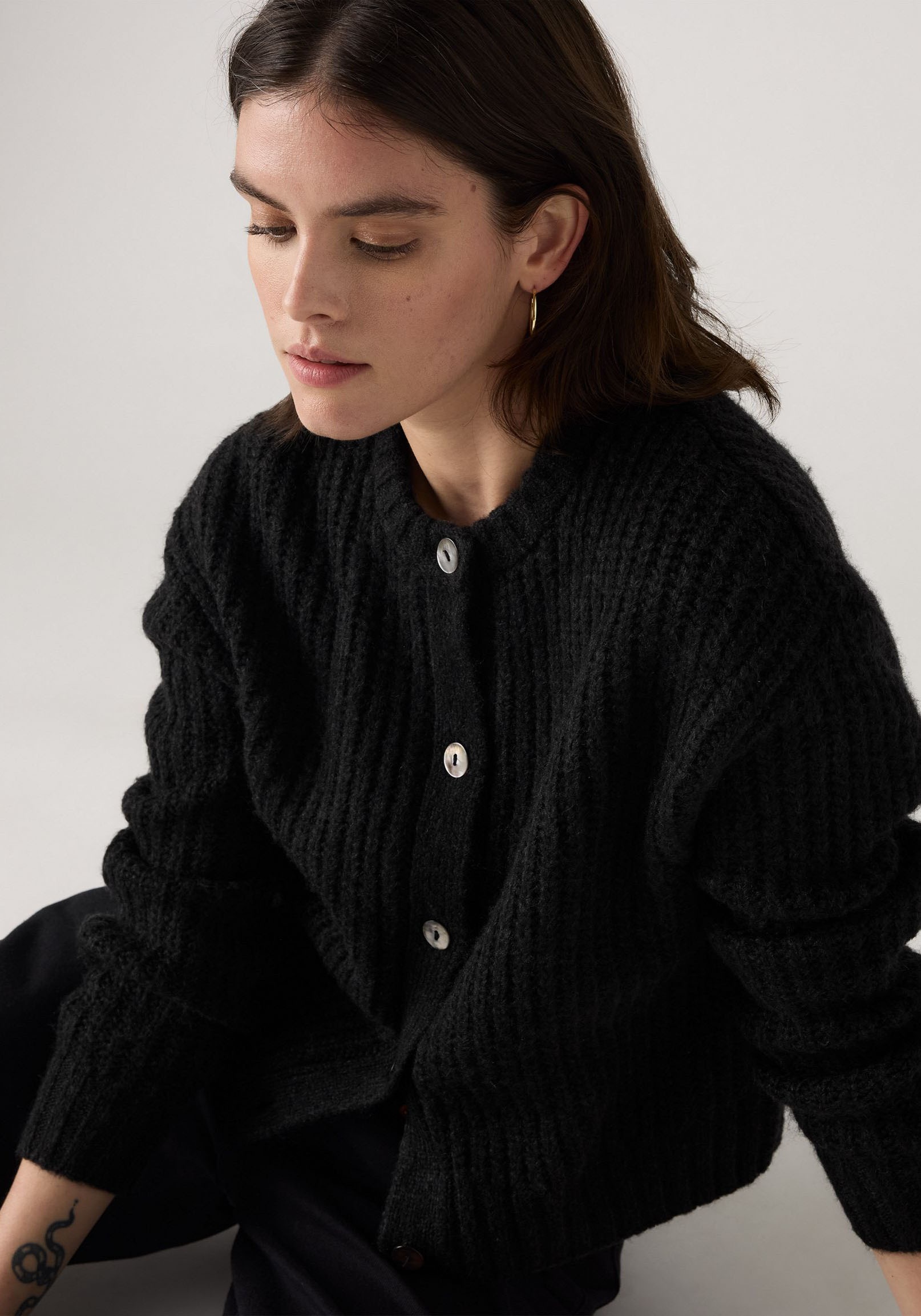 Levi's® Strickjacke, Wärmender, pflegeleichter Materialmix