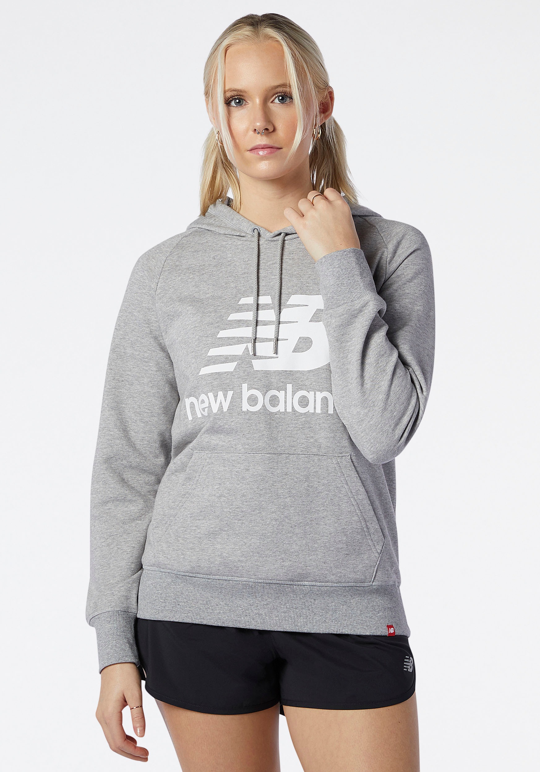 New Balance Kapuzensweatshirt »NB ESSENTIALS STACKED LOGO HOODIE« kaufen