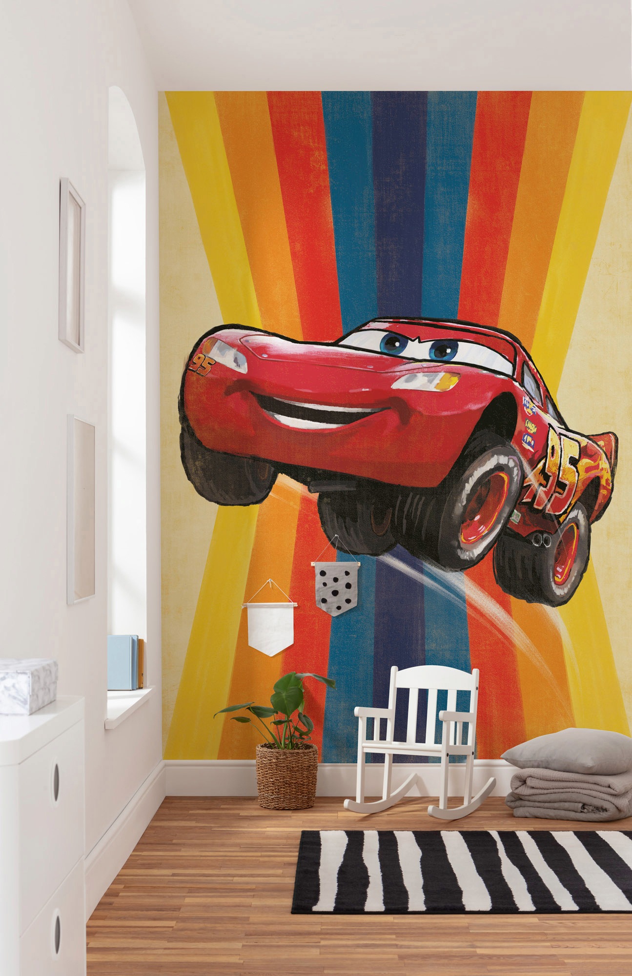Komar Vliestapete "Digitaldruck Vlies - Cars Jump - Größe 200 x 280 cm" bedruckt glatt Kinderzimmer