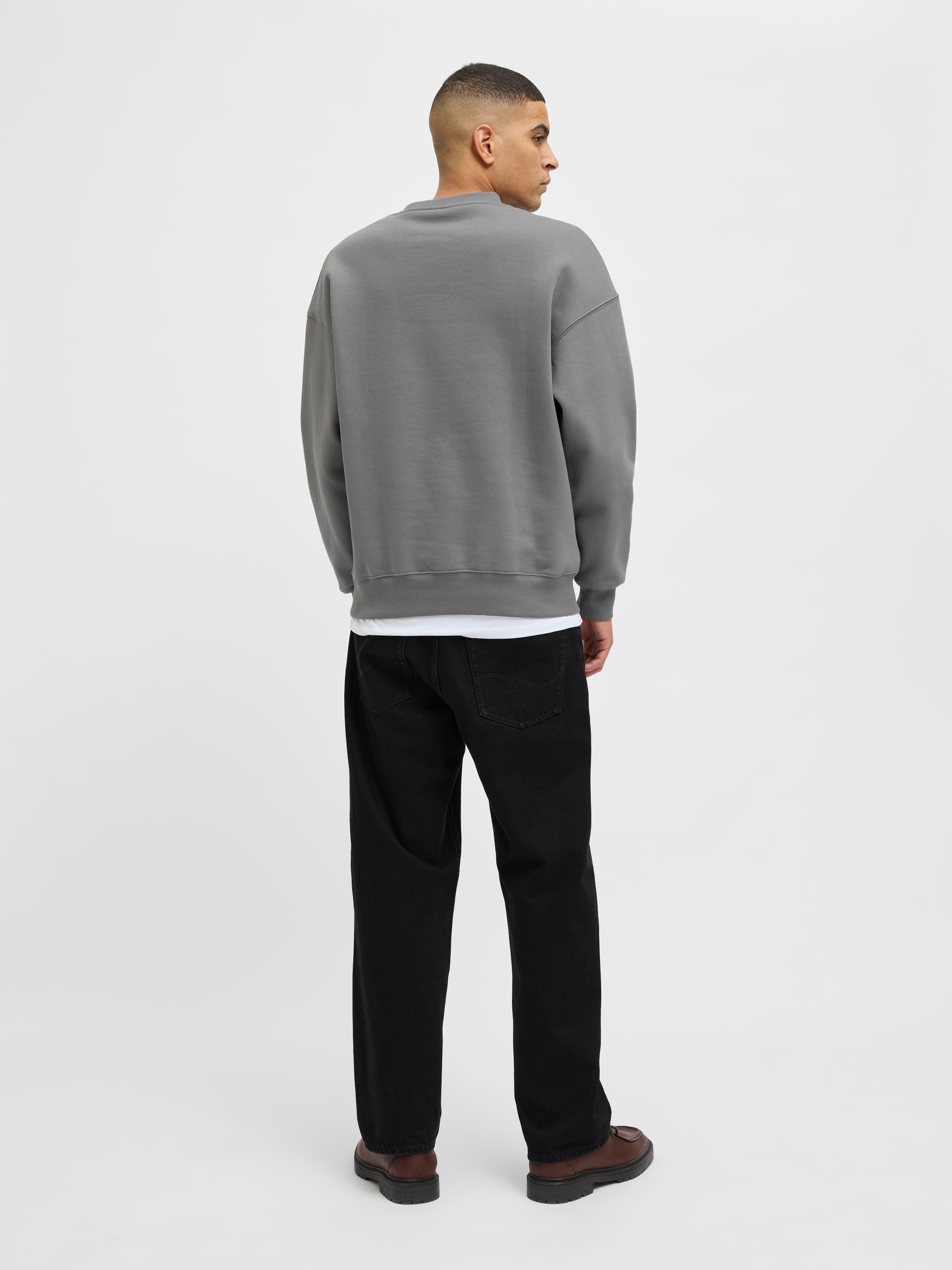 Jack & Jones Sweatshirt »JJEURBAN EDGE SWEAT CREW NECK NOOS«, mit Rippbündchen