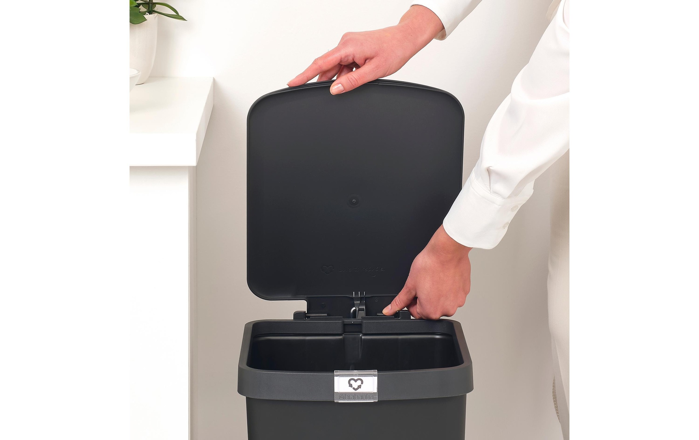 Brabantia Mülleimer »StepUp 25 l«, 1 Behälter