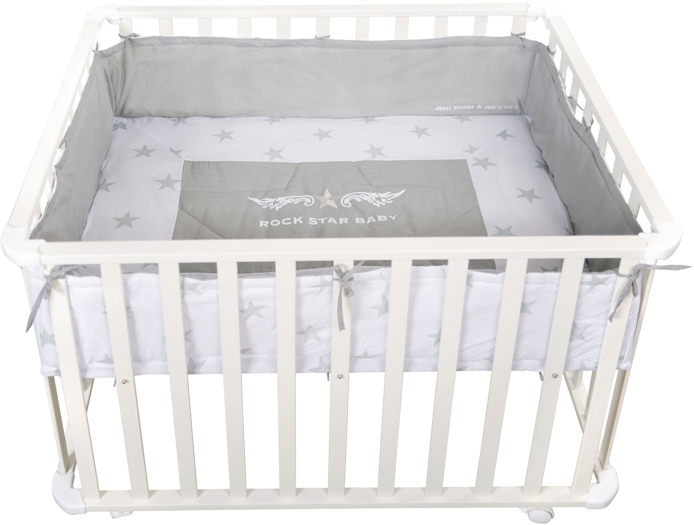 roba® Laufgitter »Rock Star Baby, weiss, 75x100 cm«, bis 15 kg, mit Stoffeinlage; Rollen, höhenverstellbar