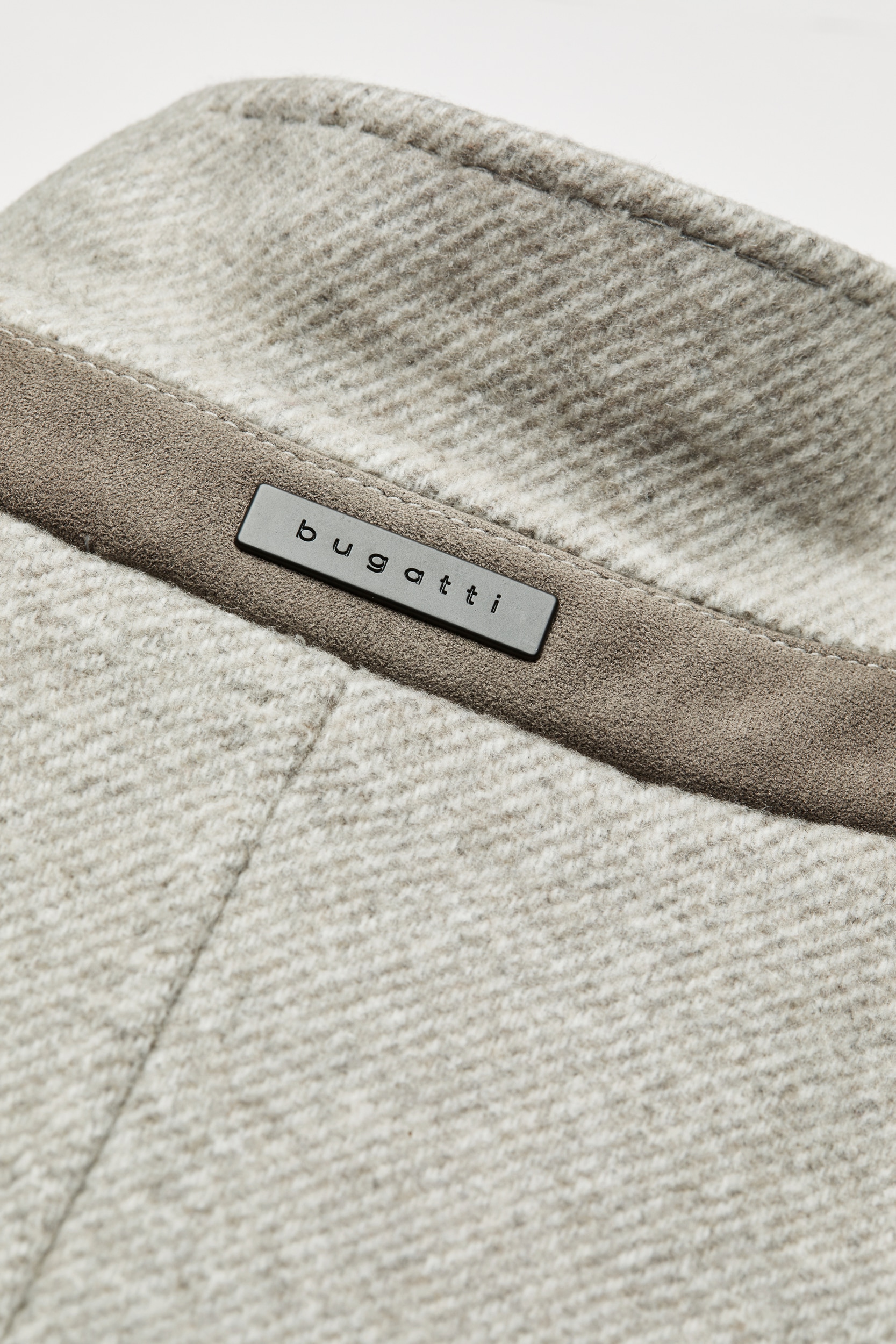 bugatti Wollmantel, mit Reverskragen
