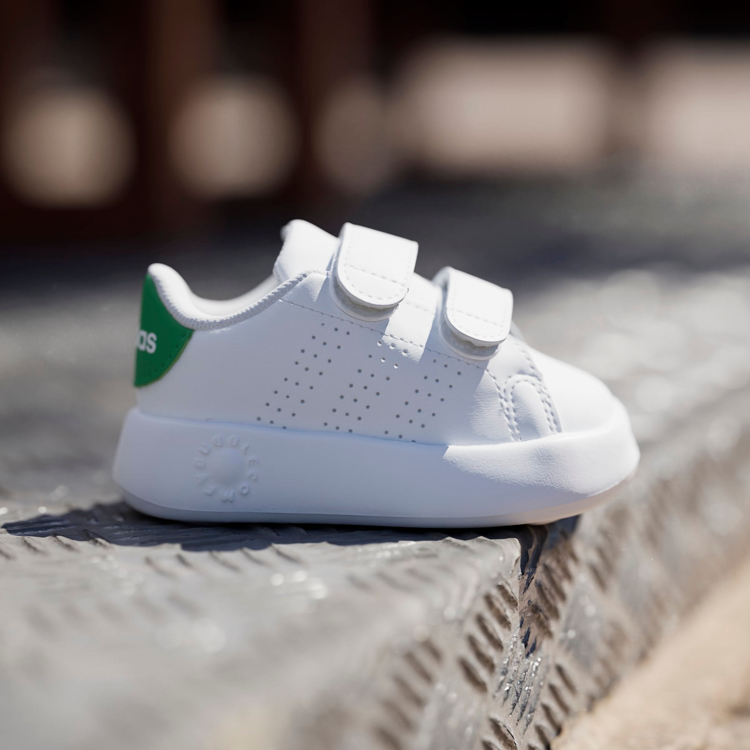 adidas Sportswear Klettschuh »ADVANTAGE KIDS«, Design auf den Spuren des adidas Stan Smith, für Kinder