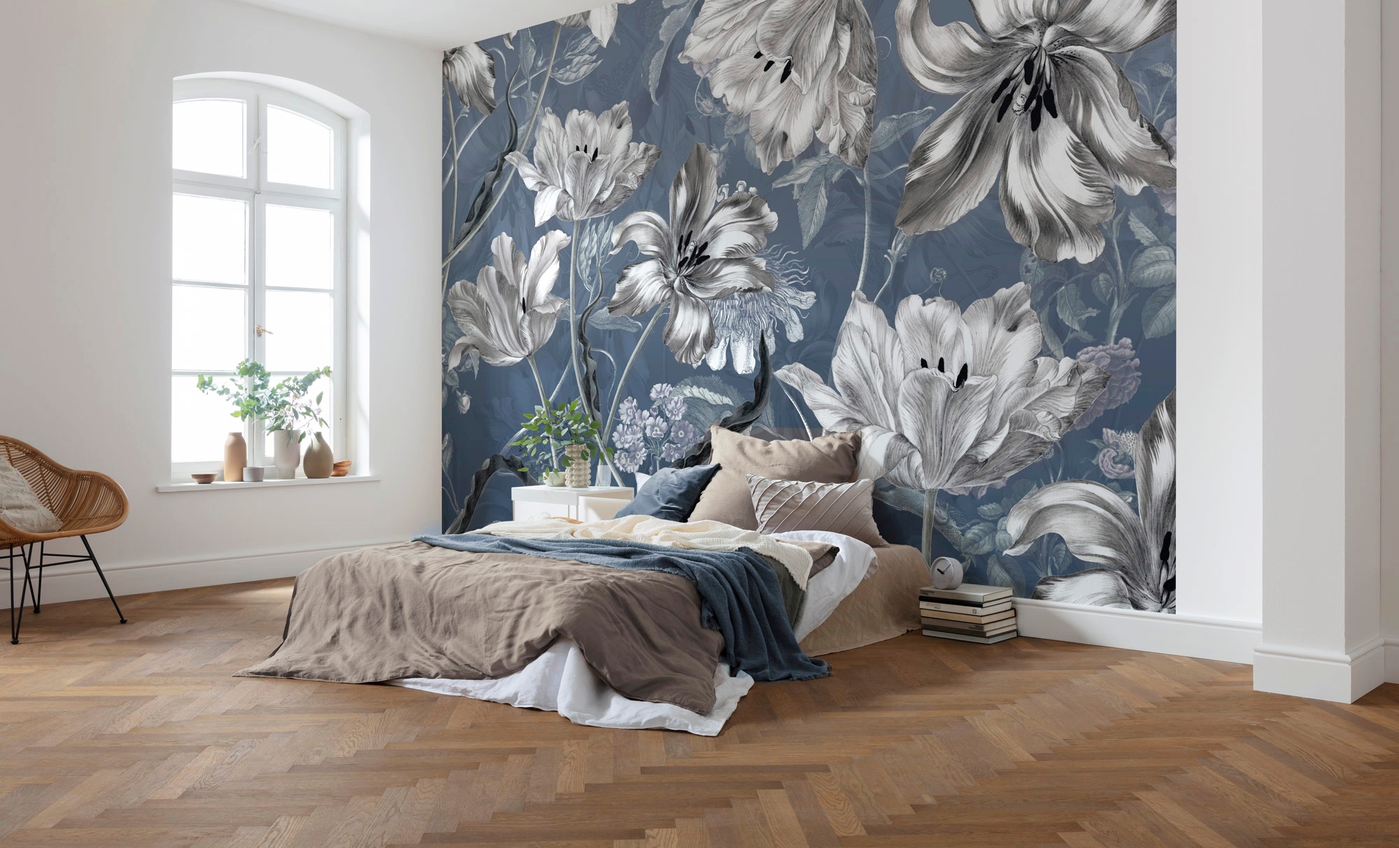 Komar Vliestapete »Digitaldruck Vlies - Merian Blue - Grösse 350 x 250 cm«, bedruckt, Wohnzimmer, Schlafzimmer