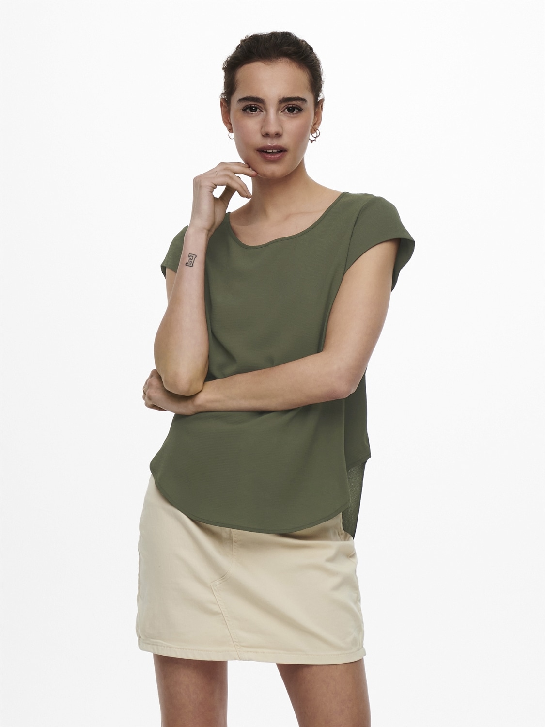 ONLY Kurzarmbluse »ONLVIC S/S SOLID TOP NOOS PTM«