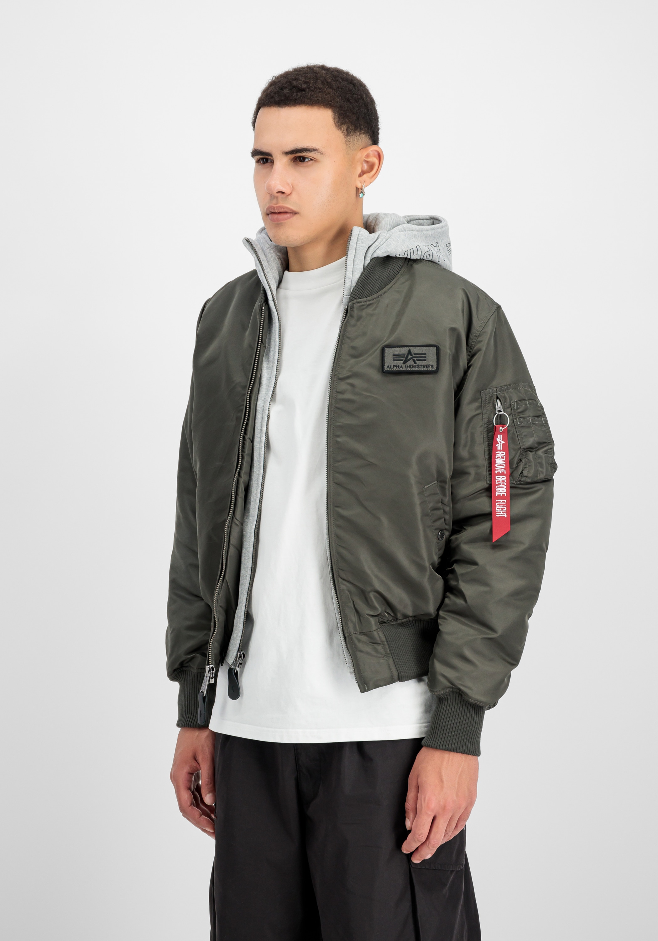 Alpha Industries Bomberjacke "MA-1 D-Tec Slim"