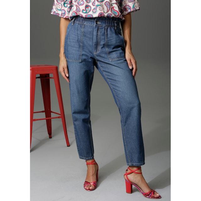 Aniston CASUAL Loose-fit-Jeans, high waist mit bequemen Gummizugbund,  Paperbag-Jeans online shoppen | Jelmoli-Versand
