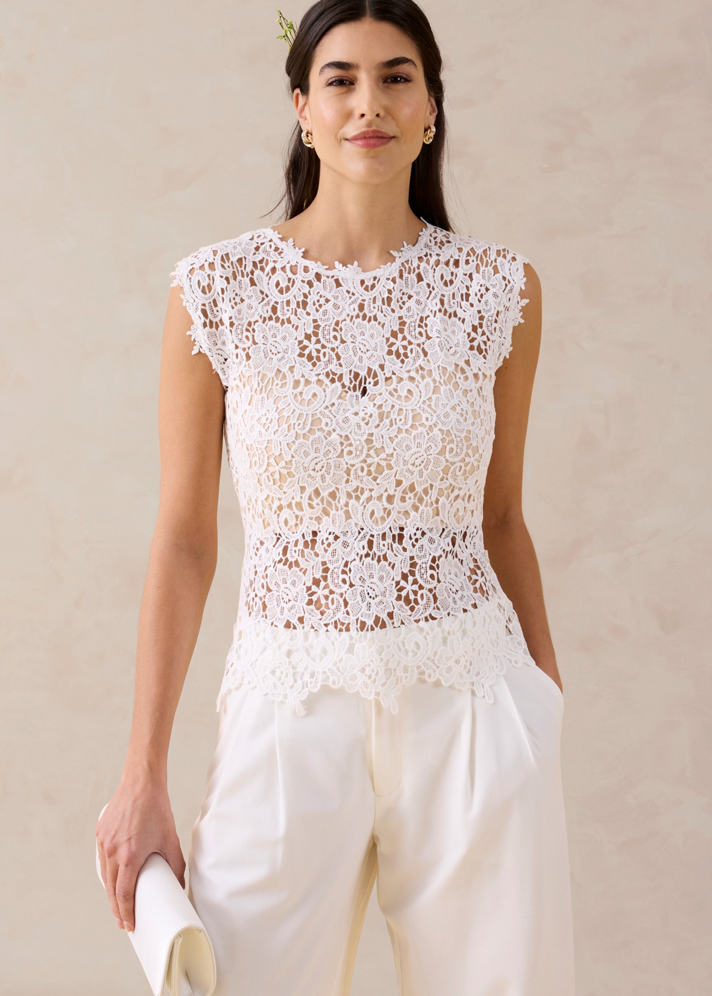 bonprix Shirttop Slim Fit Passform, mit Spitzenbesatz mit Blumenmuster, aus Polyester