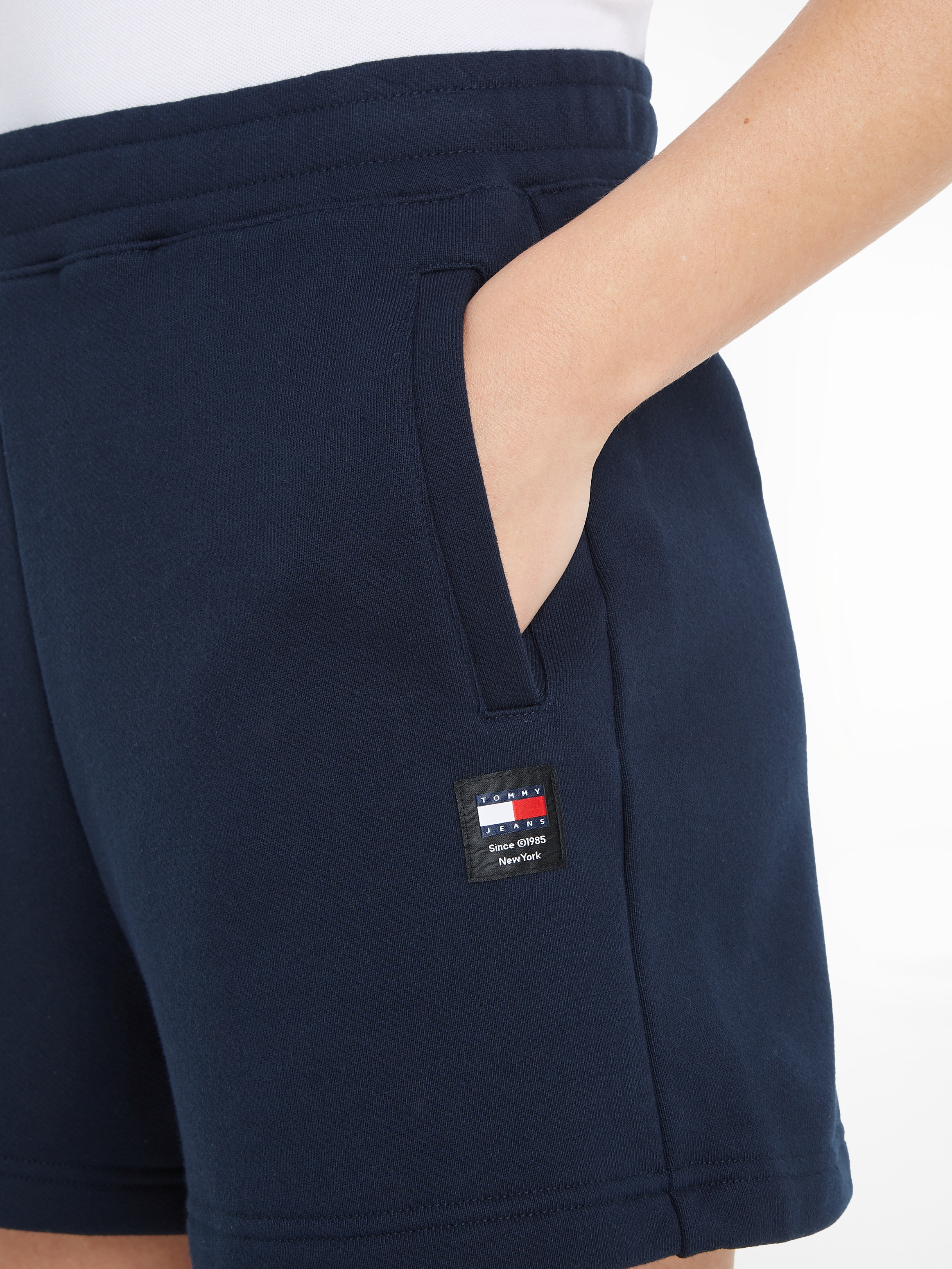 Tommy Jeans Curve Sweatshorts »TJW RLX NEW CLS SWEATSHORT EXT«, Grosse Grössen