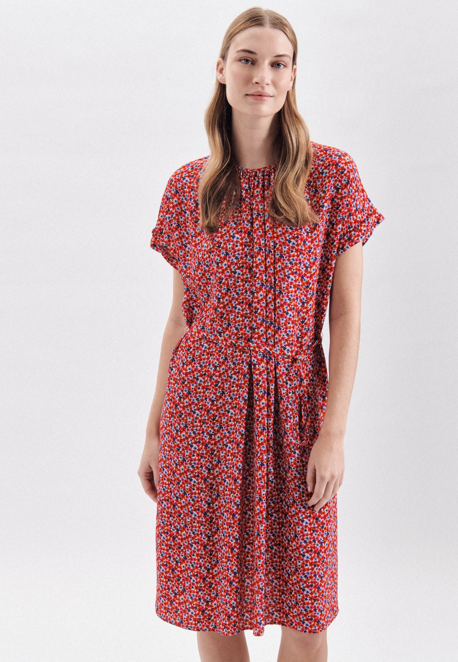 seidensticker Sommerkleid »Schwarze Rose« Ohne Arm Rundhals Floral